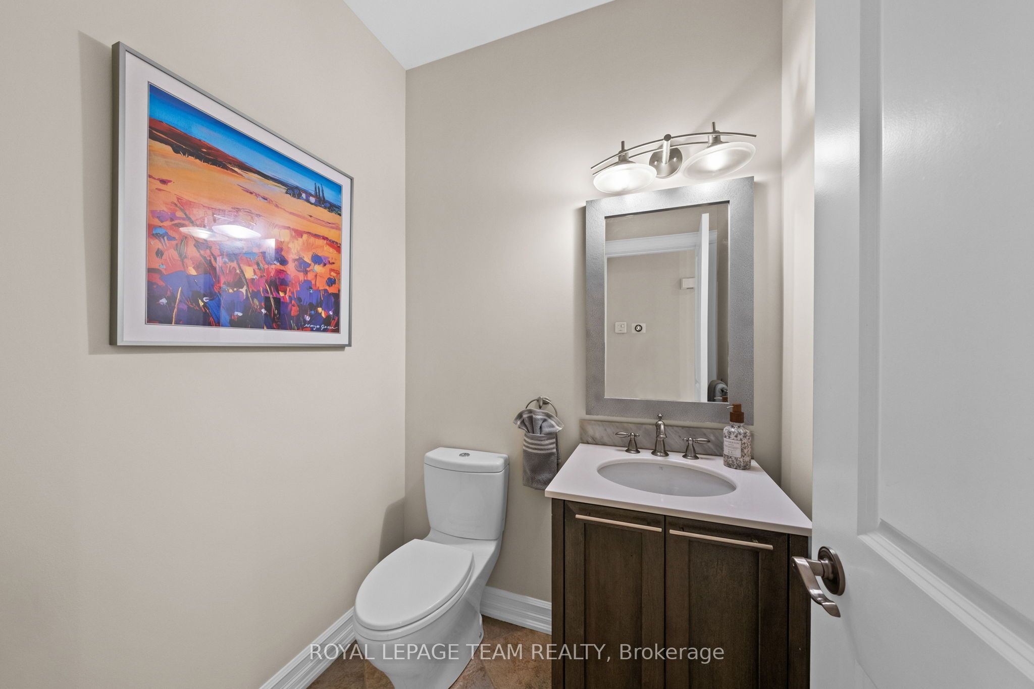 418 Lockmaster Crescent Property Photo 20