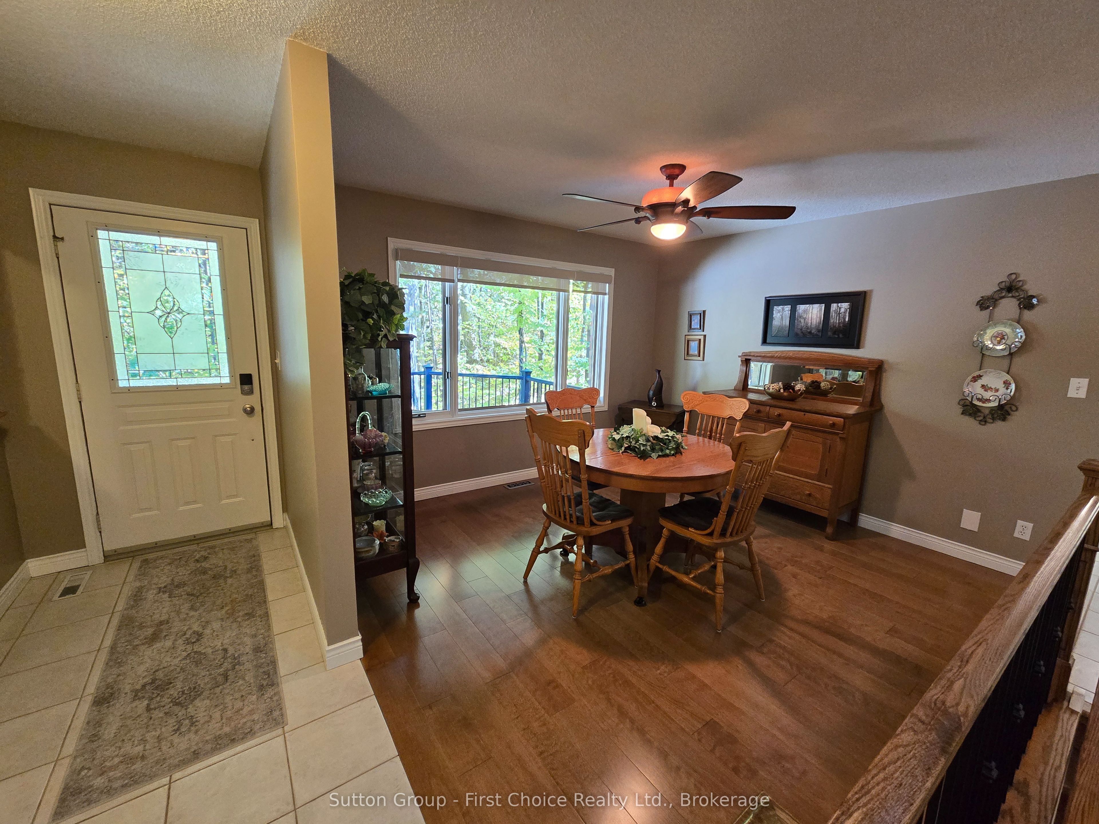 10010 The Trail Property Photo 4