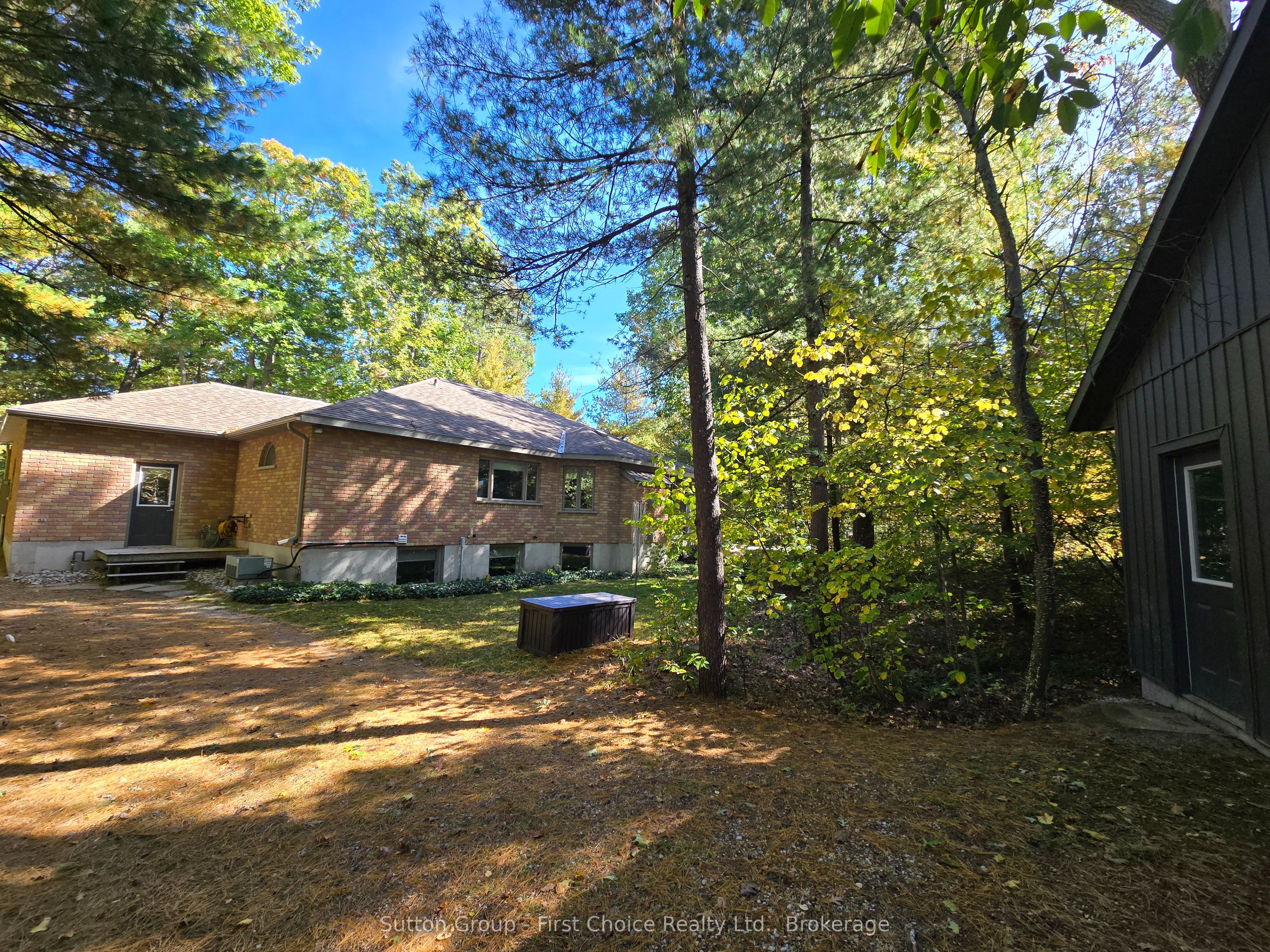 10010 The Trail Property Photo 44