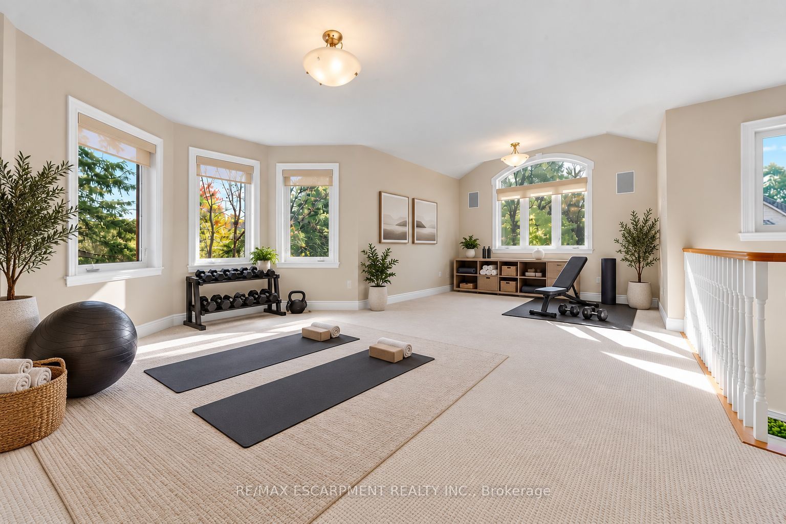 118 Foxridge Drive Property Photo 30