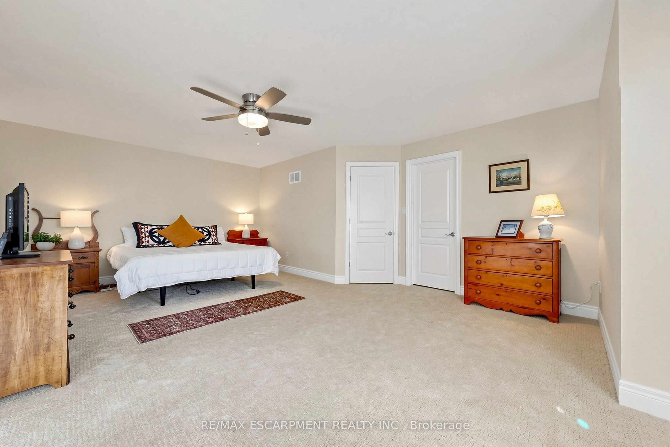 118 Foxridge Drive Property Photo 31