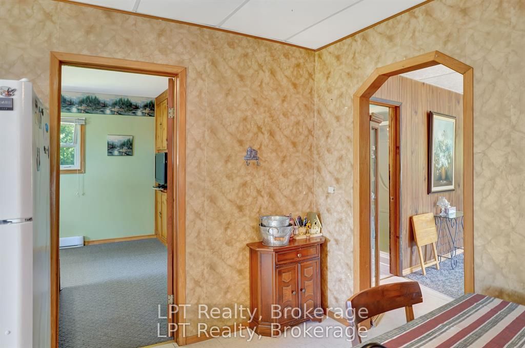 621 Huron Road Property Photo 13