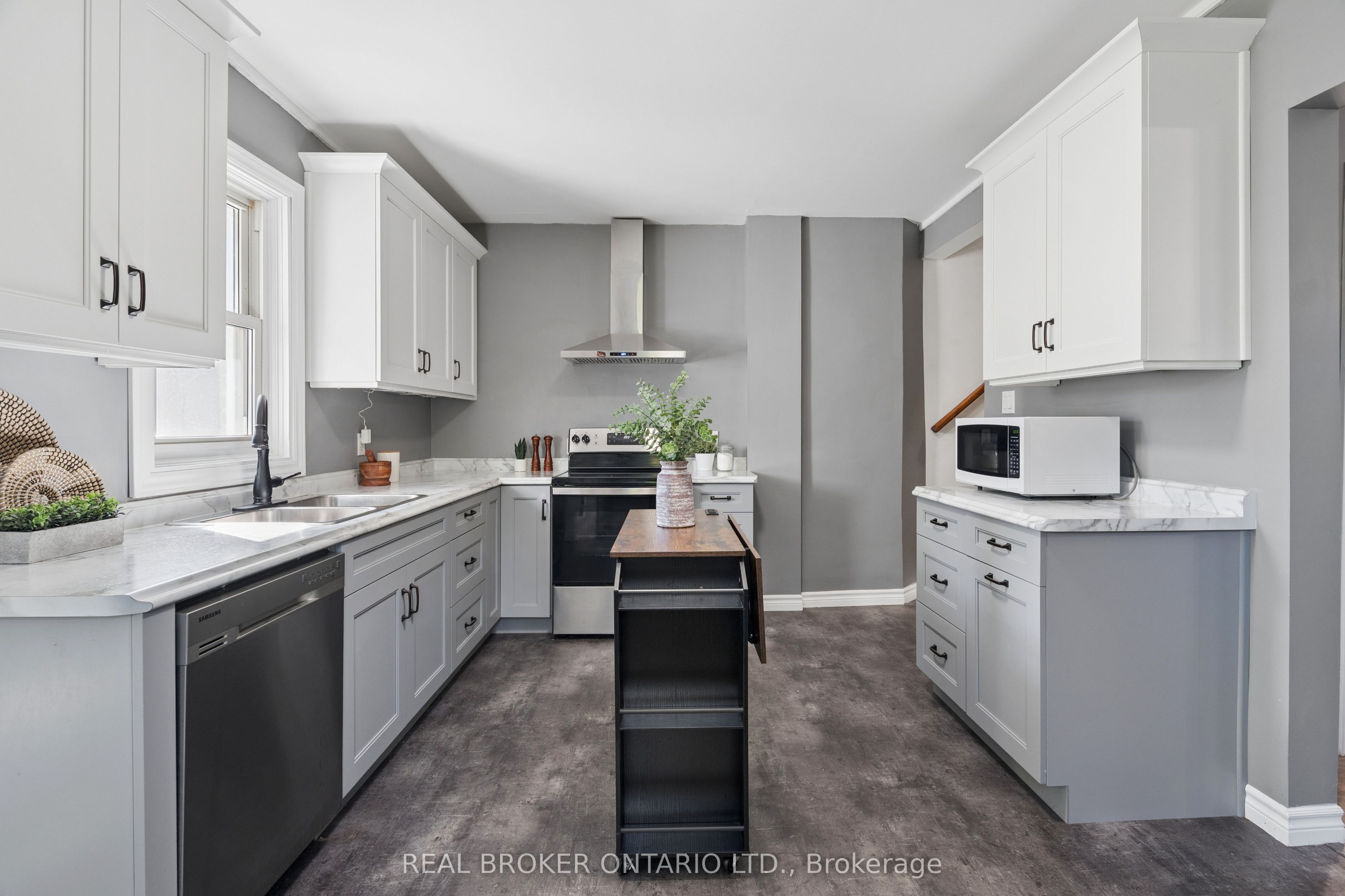 324 Daly Street Property Photo 17