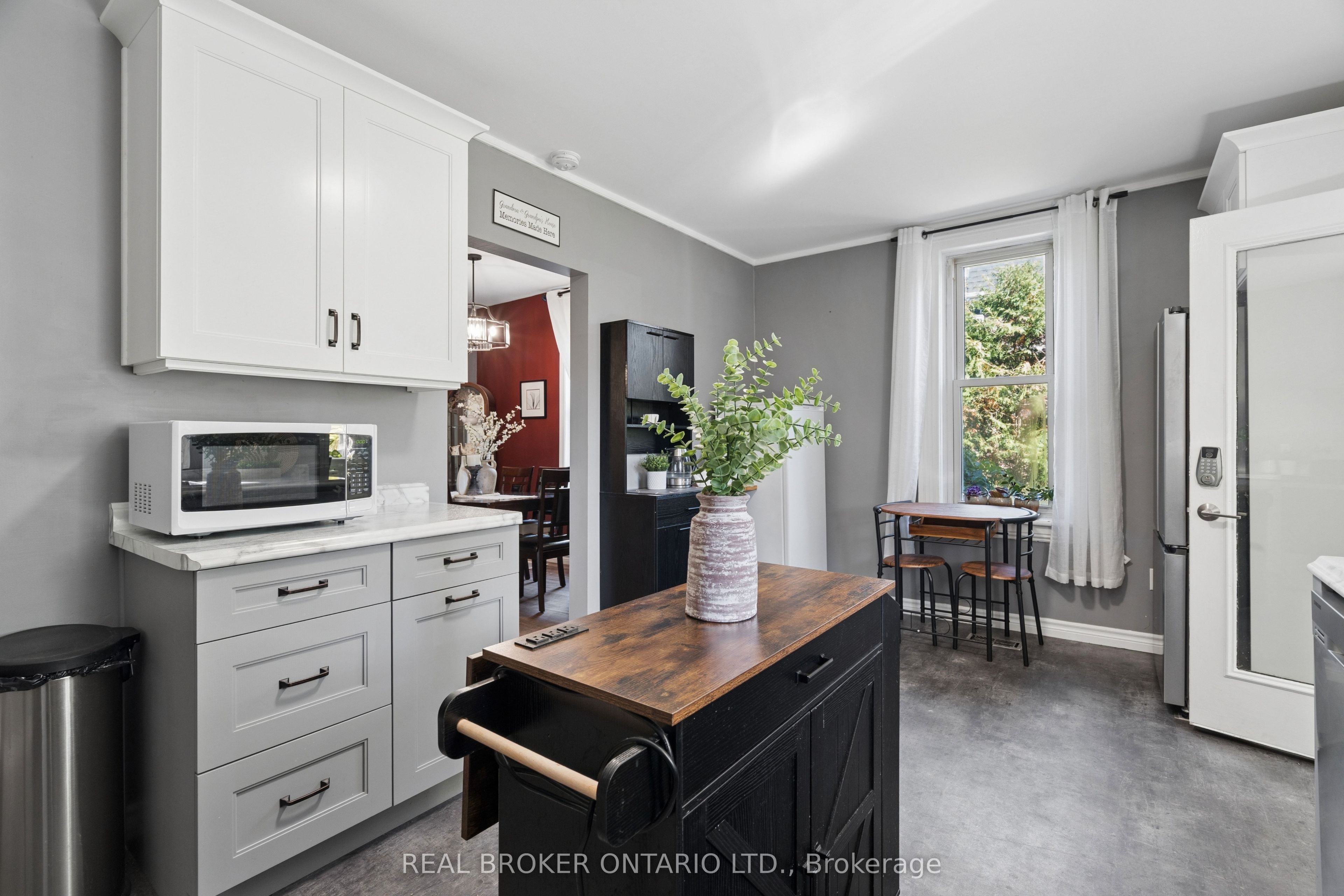 324 Daly Street Property Photo 18