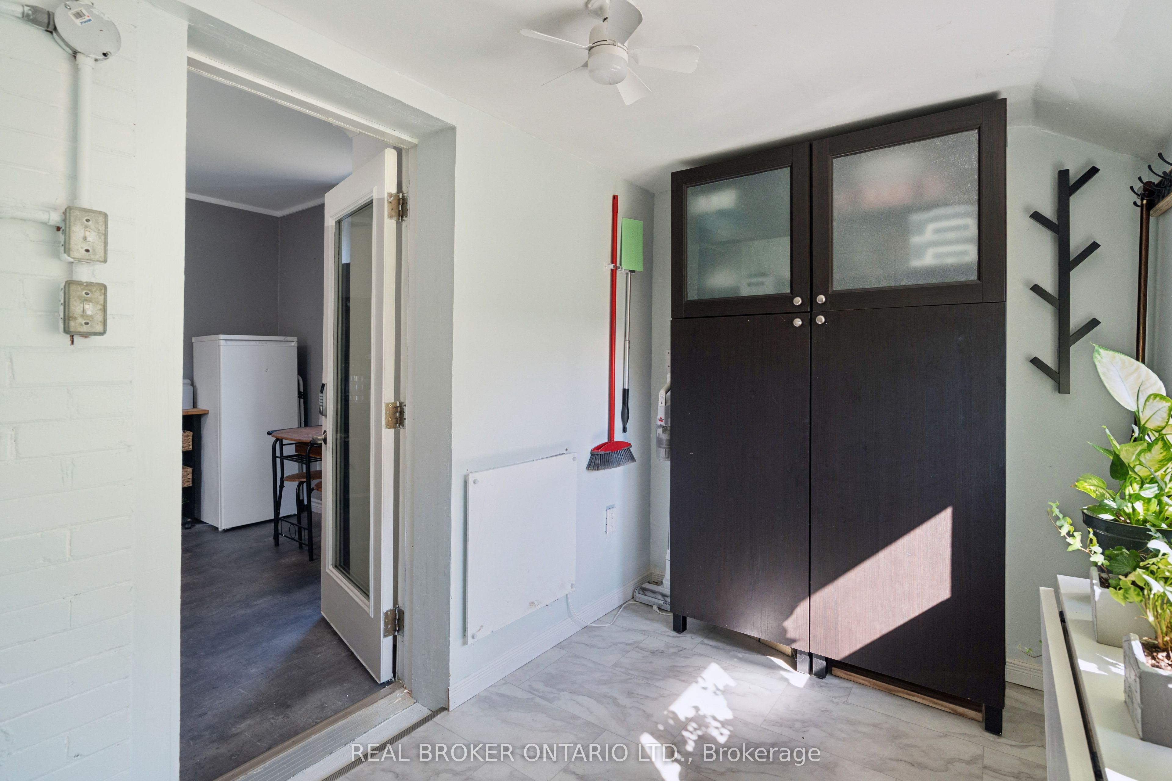 324 Daly Street Property Photo 21