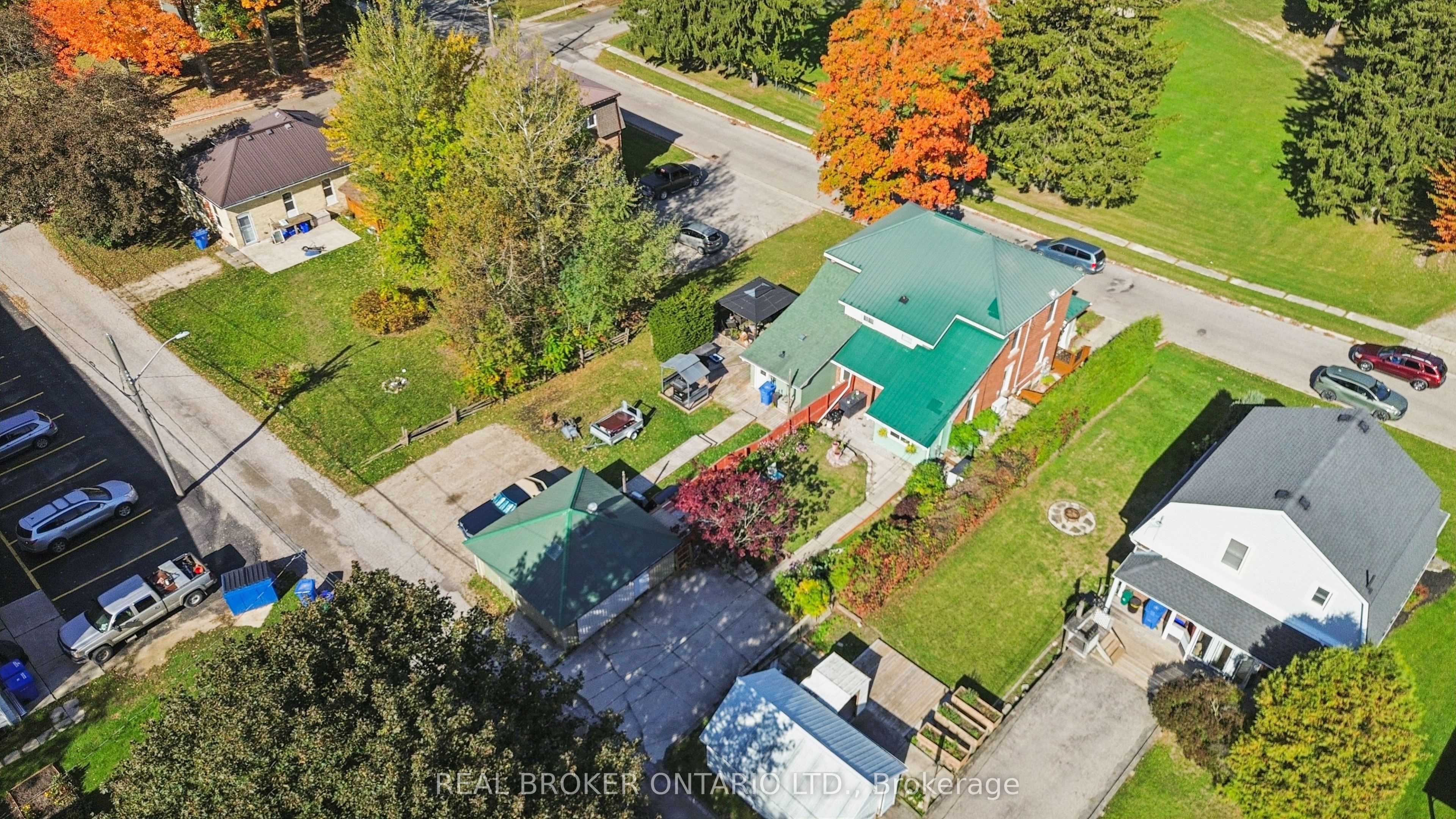 324 Daly Street Property Photo 44