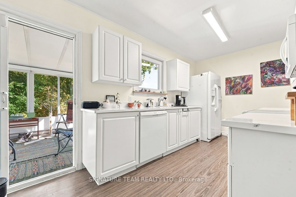 2736 Fourth Chute Road Property Photo 6