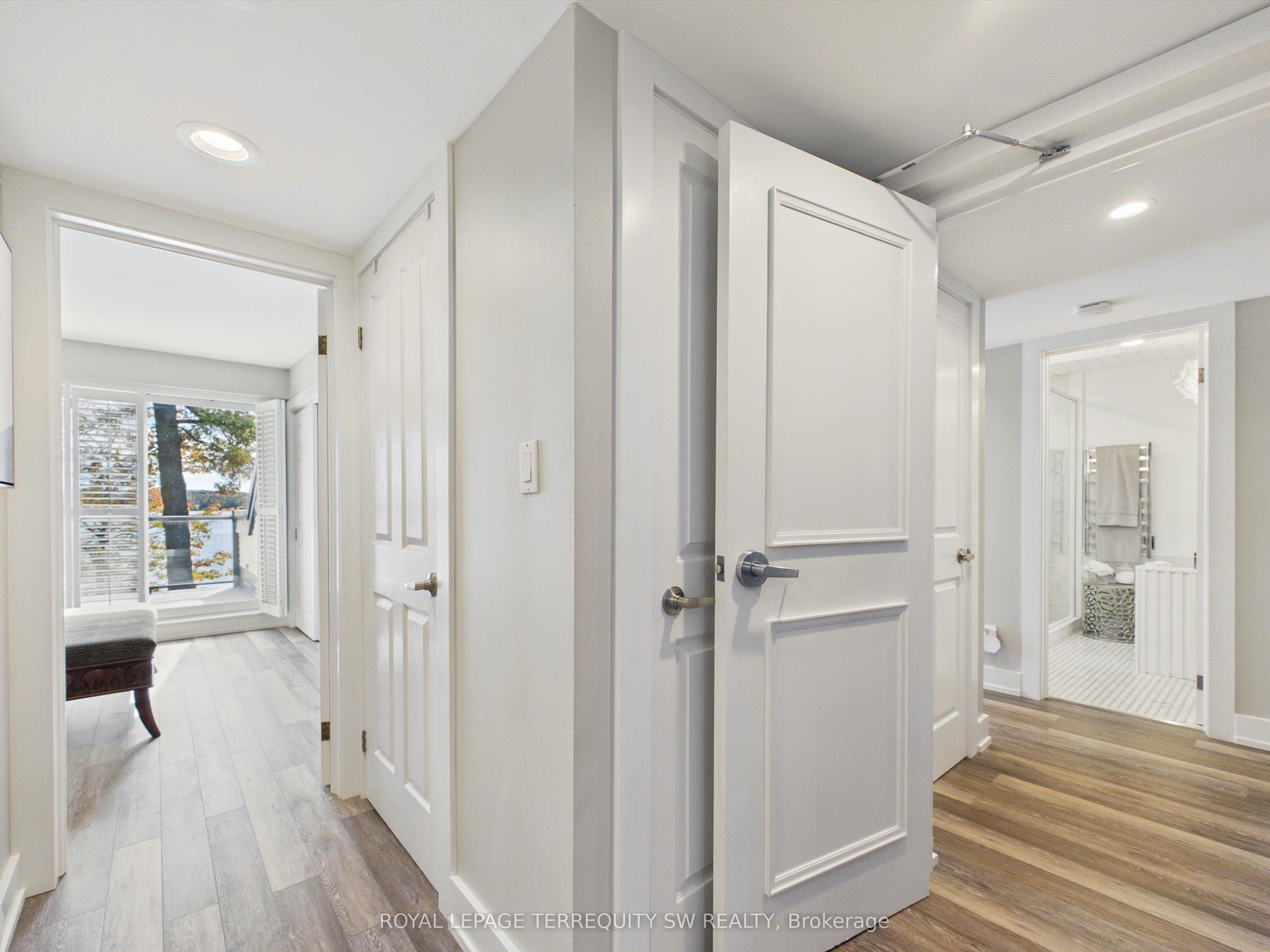 10 Coveside Drive 210 Property Photo 25