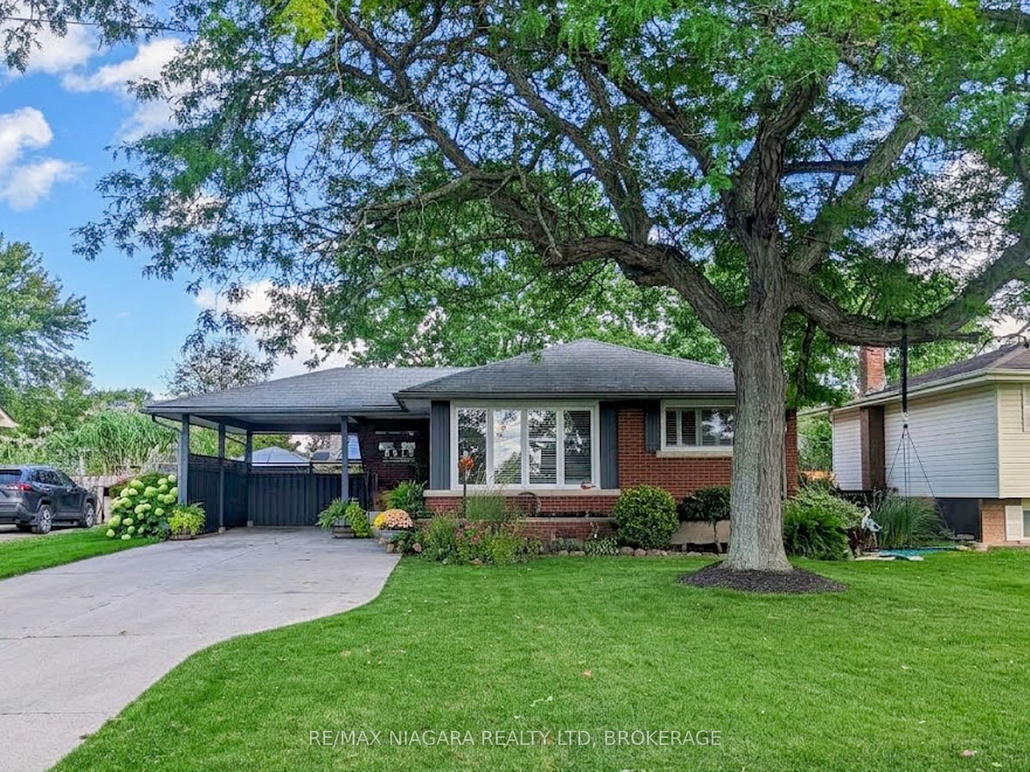 8610 Furlong Avenue Property Photo 1