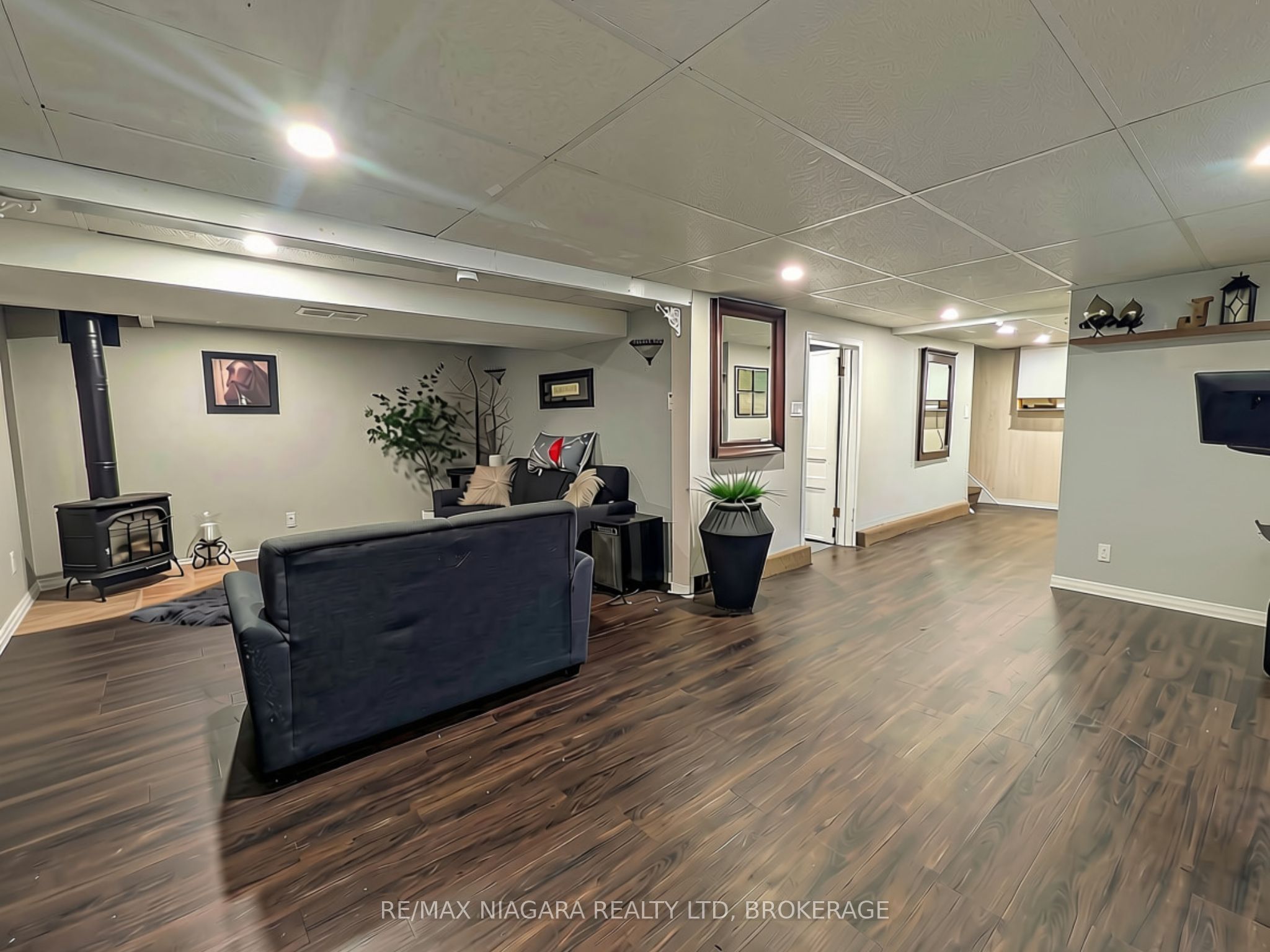 8610 Furlong Avenue Property Photo 13