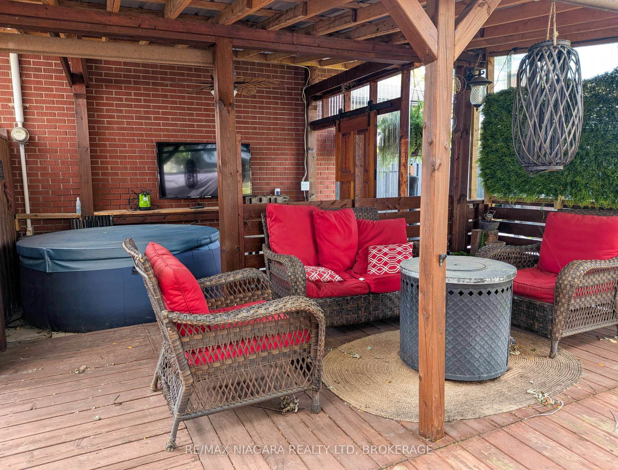 8610 Furlong Avenue Property Photo 19