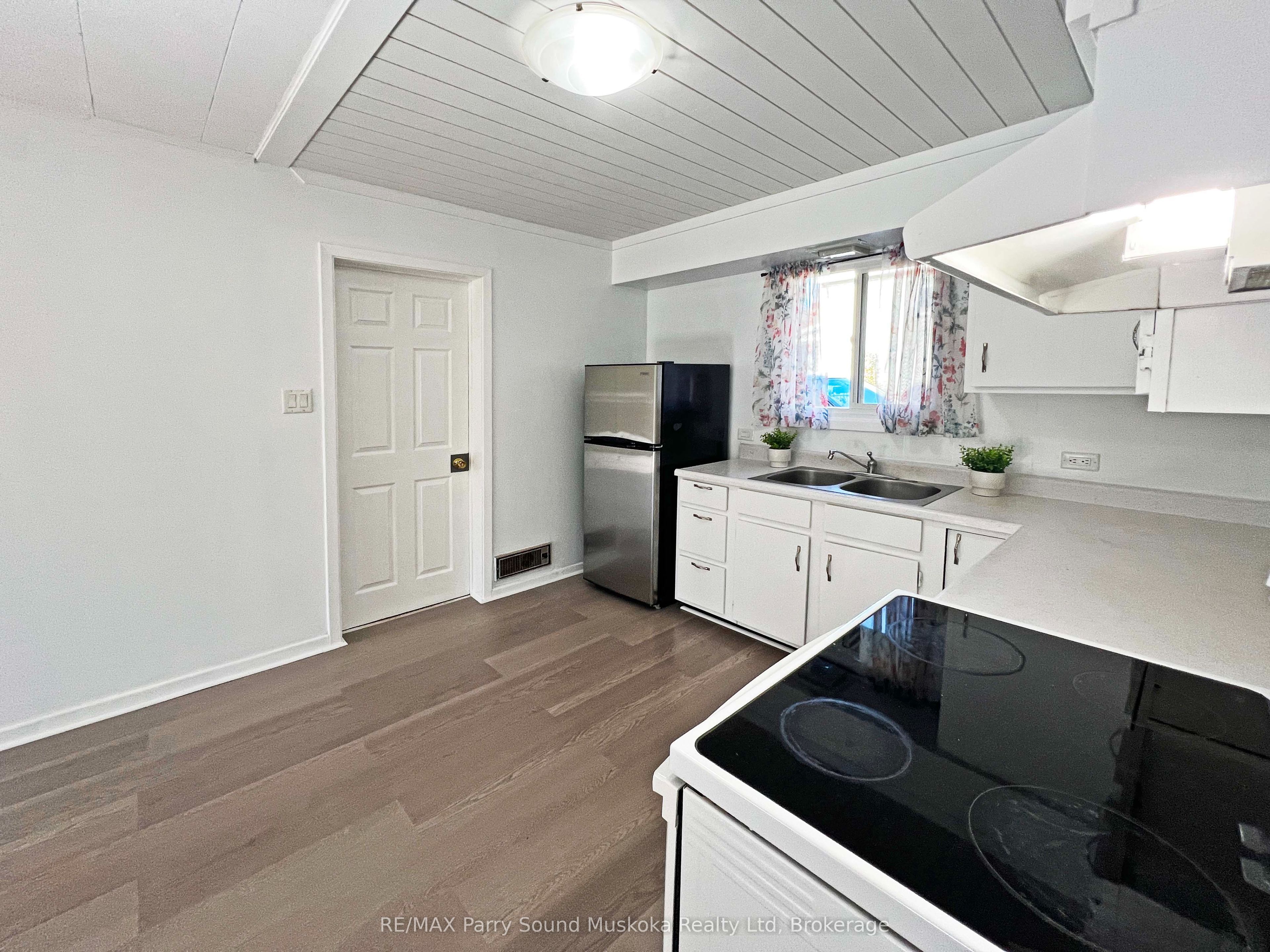 15 Church Street Property Photo 12