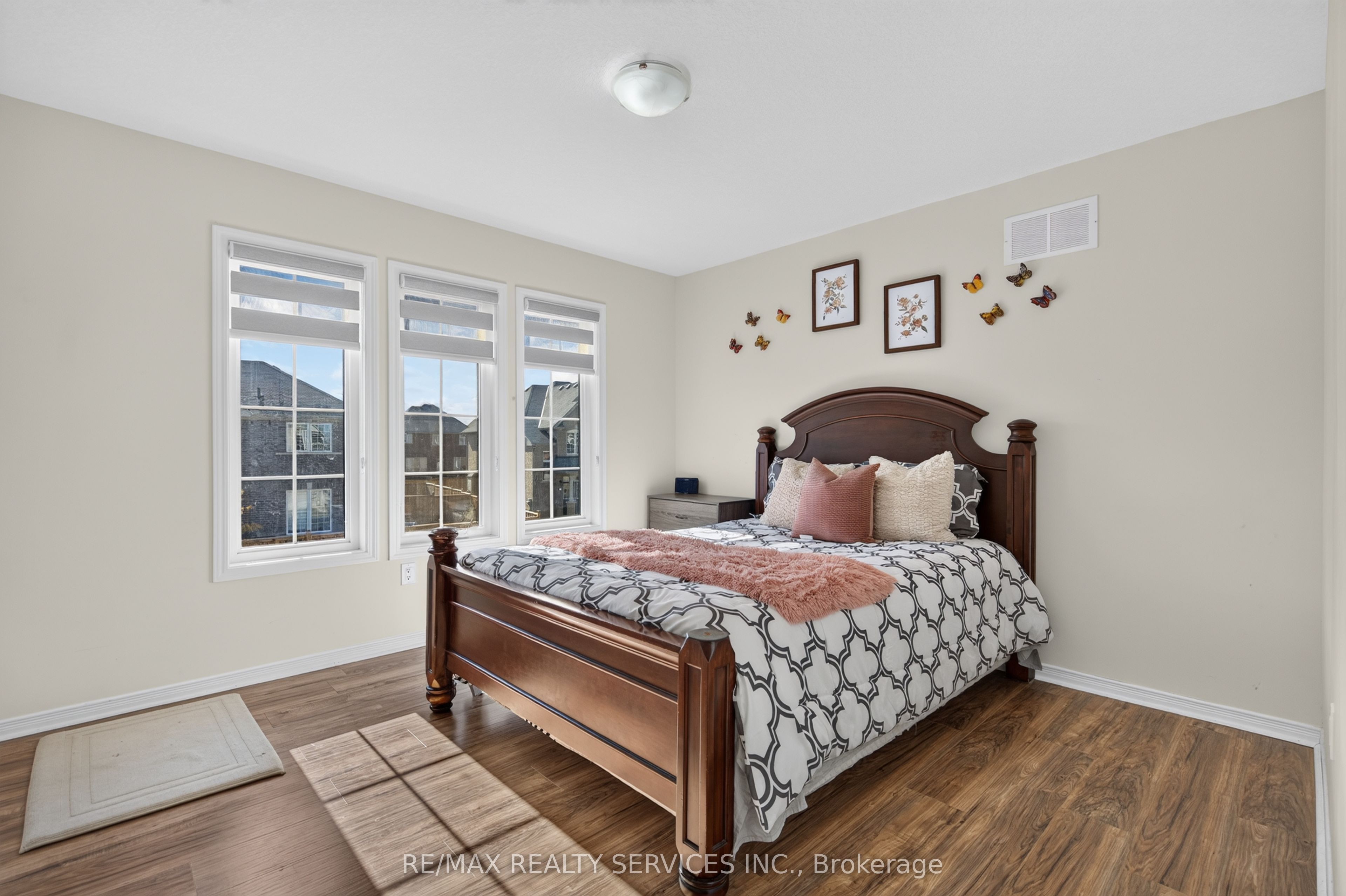 10 Munro Circle Property Photo 25