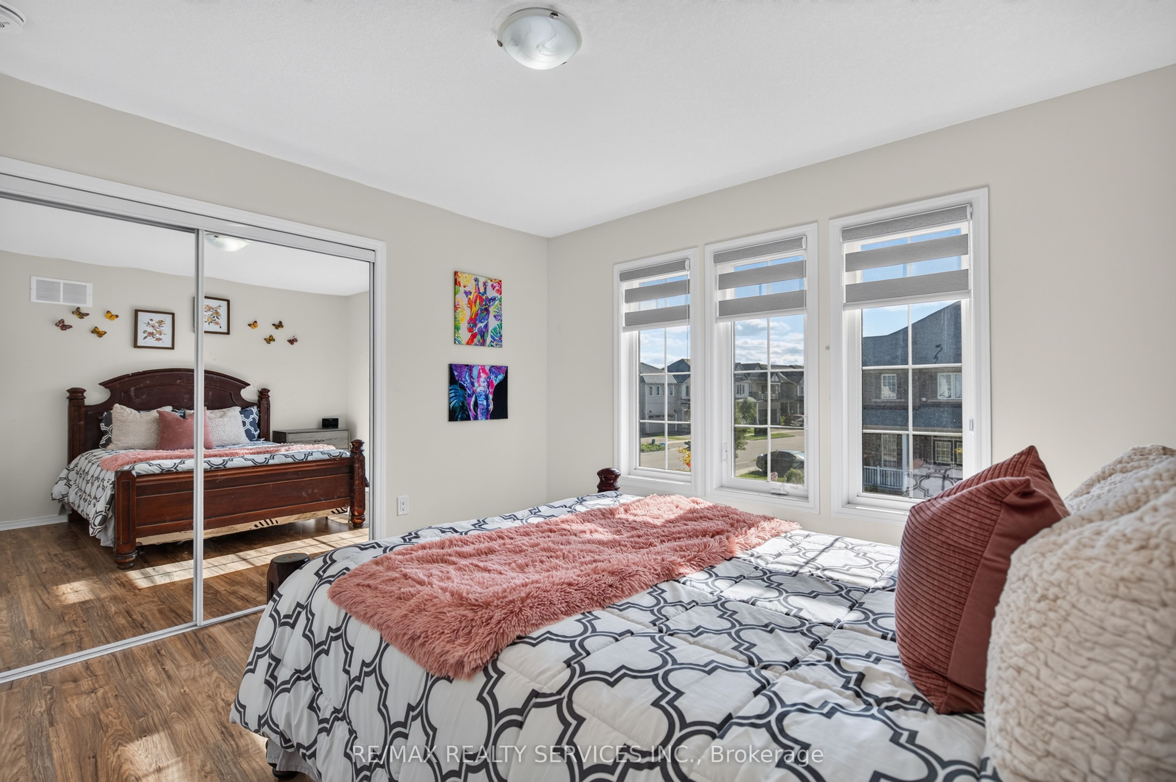 10 Munro Circle Property Photo 26