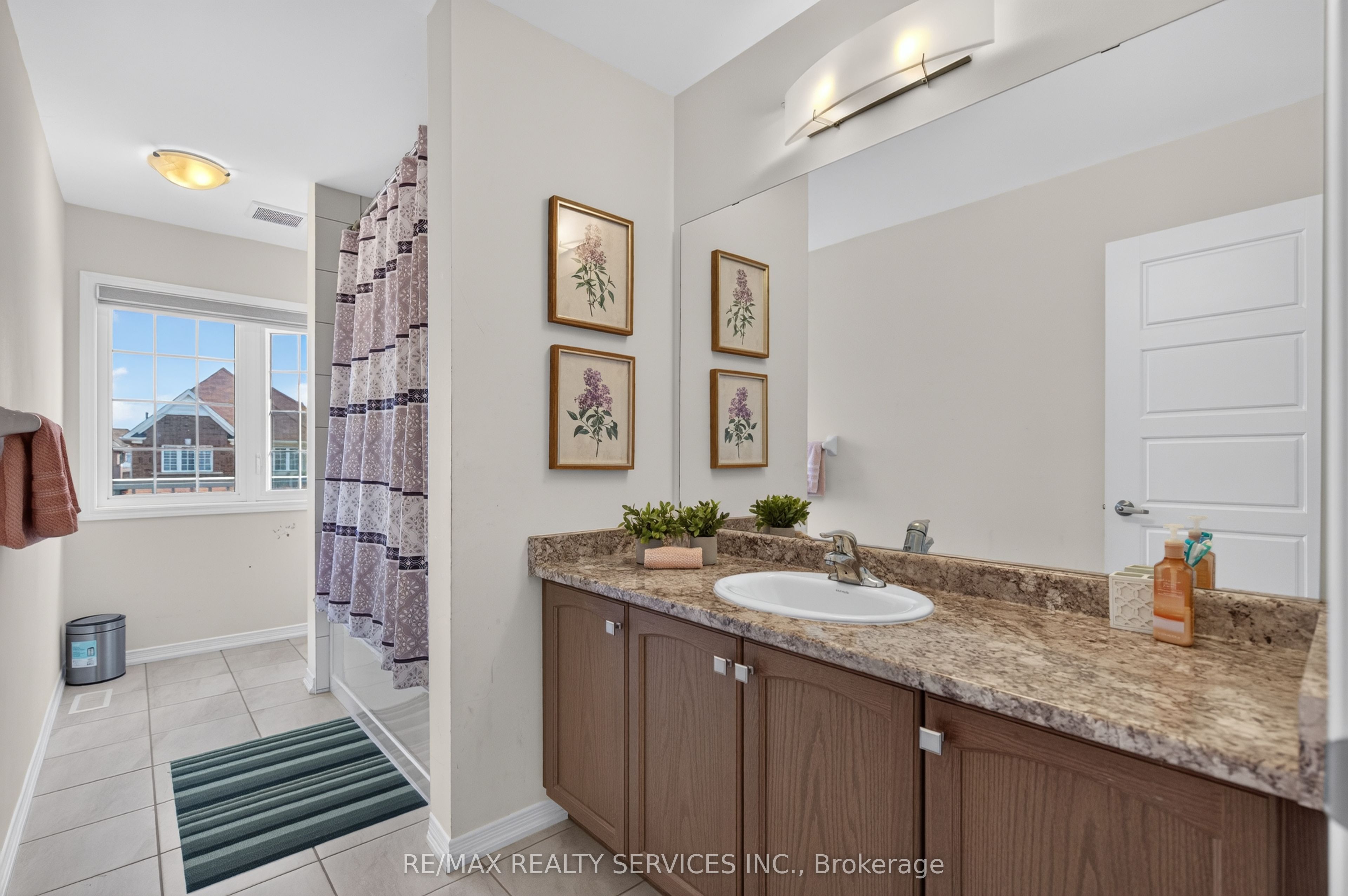 10 Munro Circle Property Photo 27