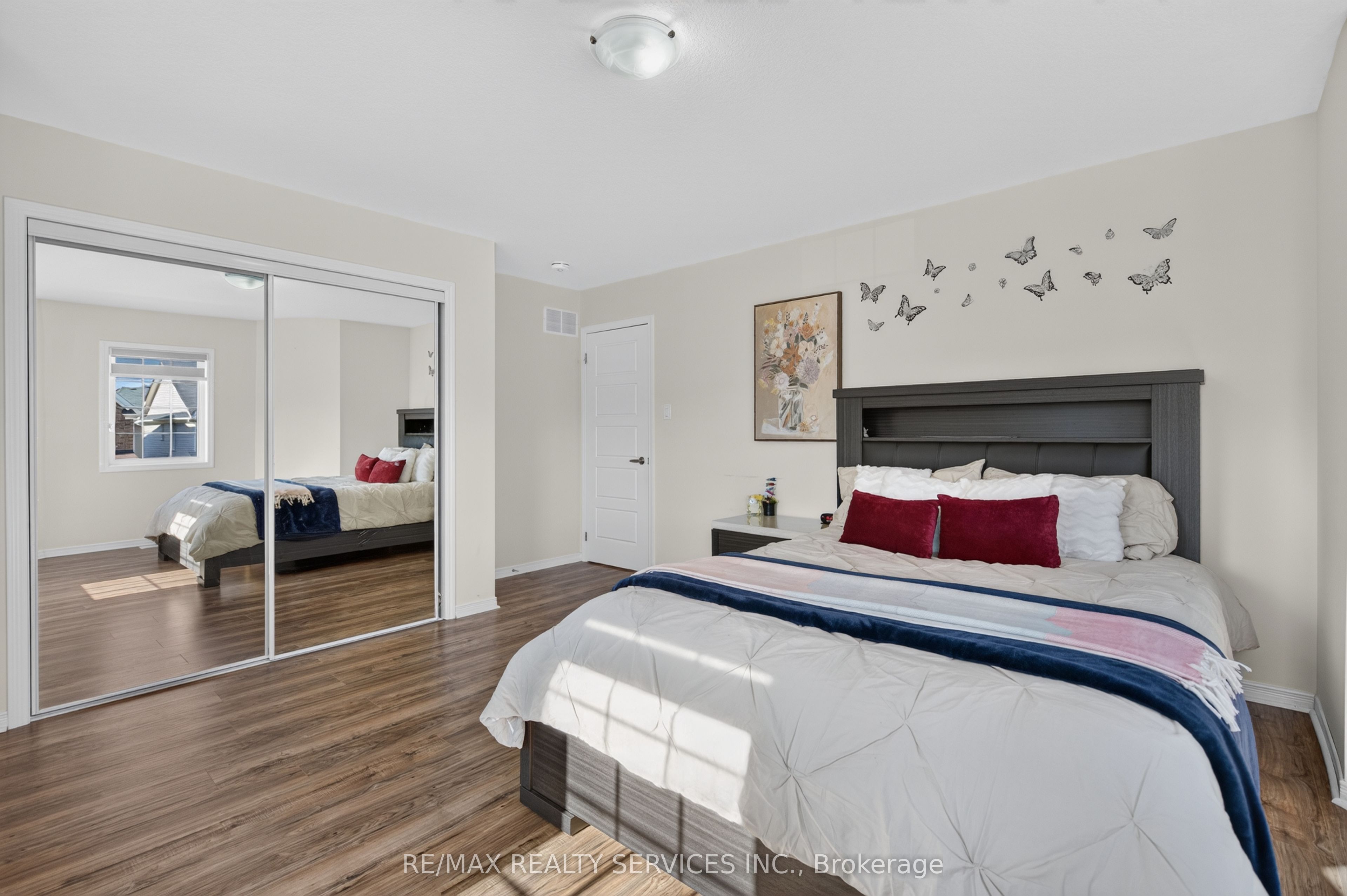 10 Munro Circle Property Photo 29