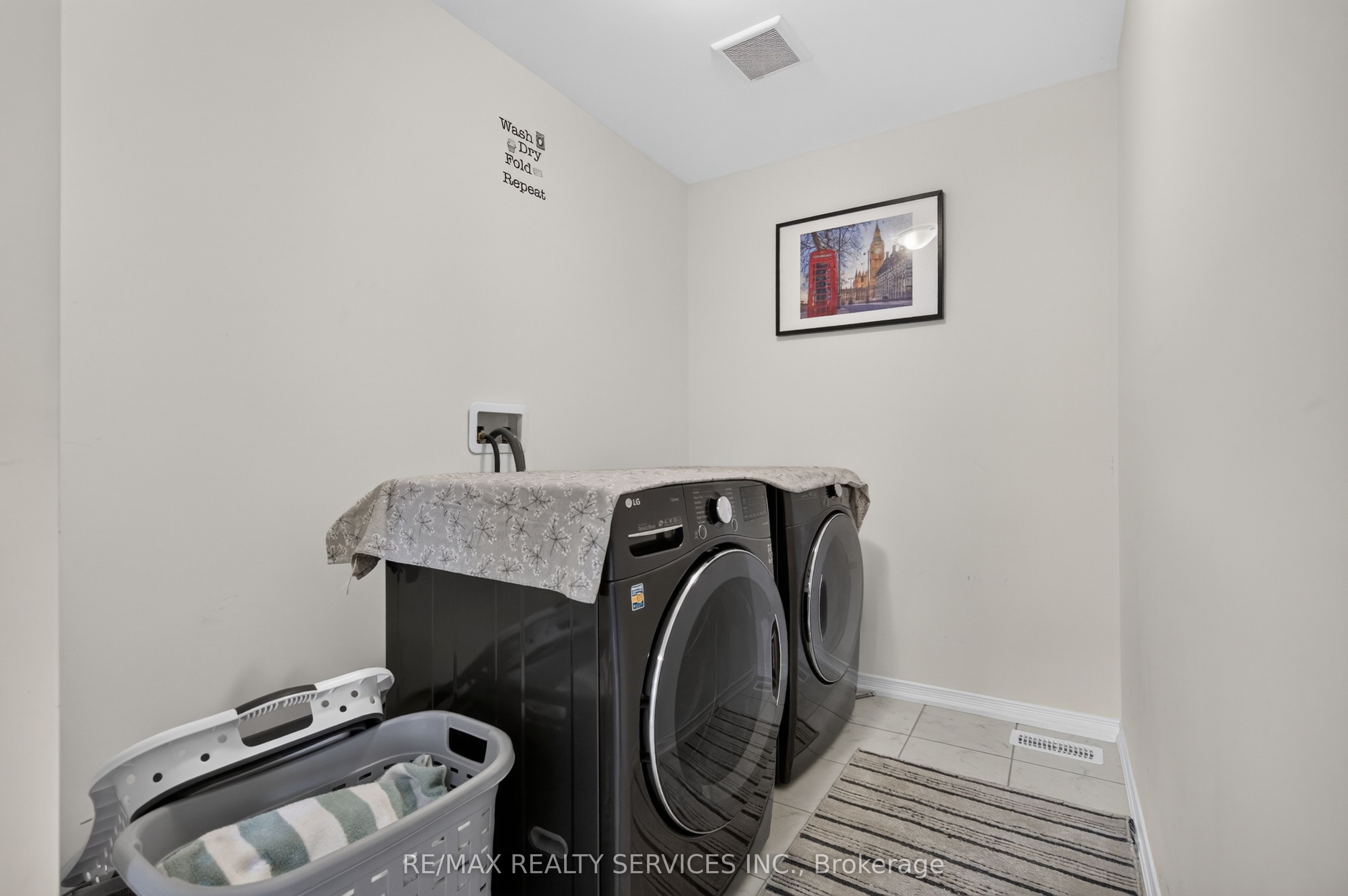 10 Munro Circle Property Photo 30