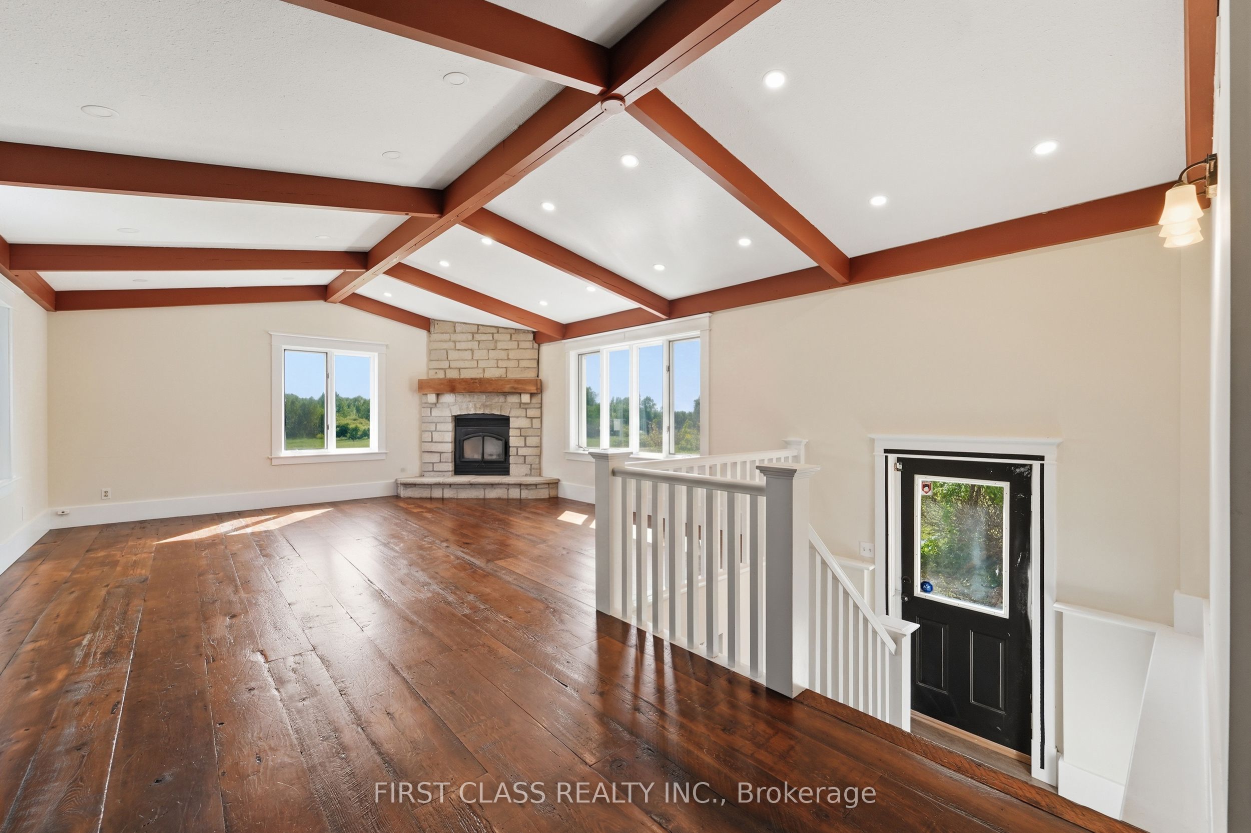 424 Concession Rd 8 E Property Photo 12