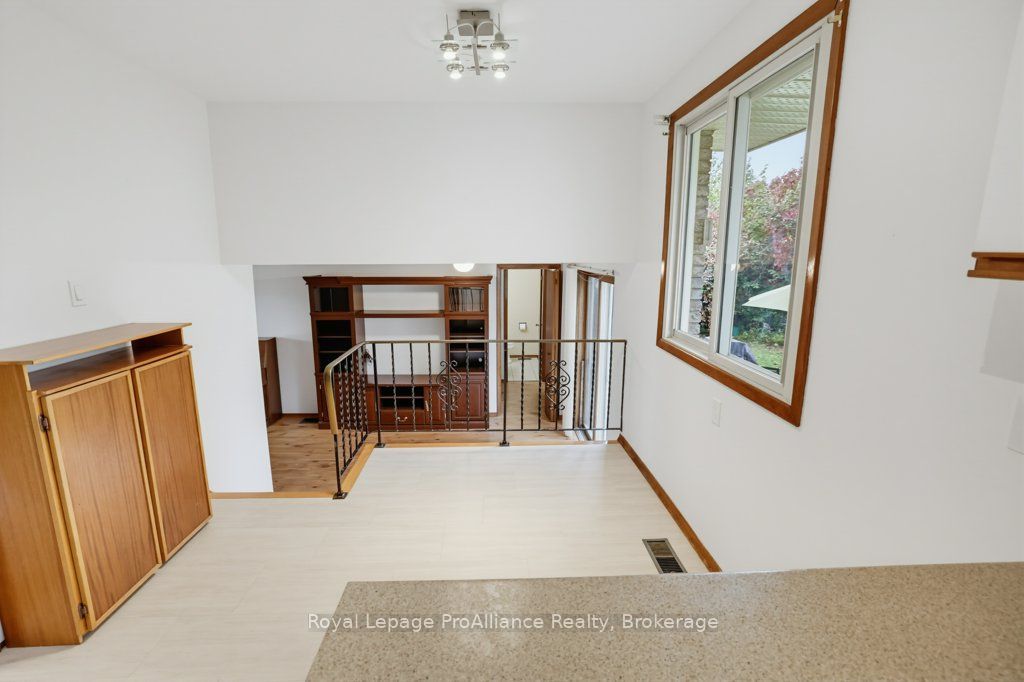 23 Thorncliffe Drive Property Photo 13