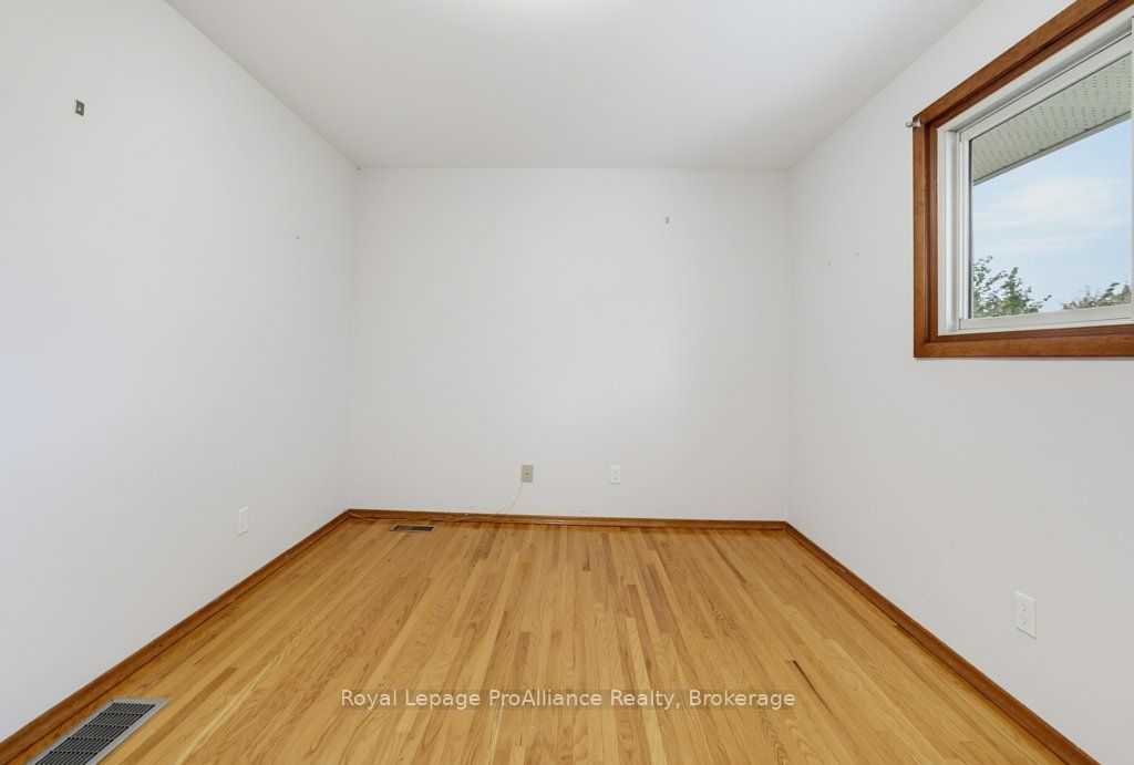 23 Thorncliffe Drive Property Photo 26