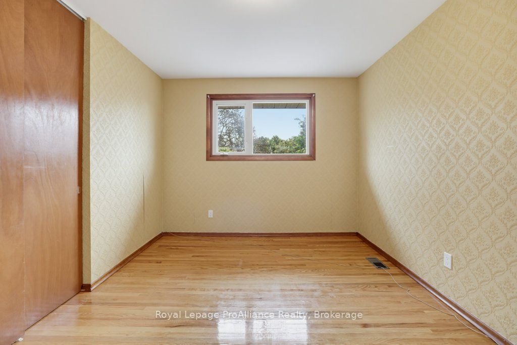 23 Thorncliffe Drive Property Photo 30