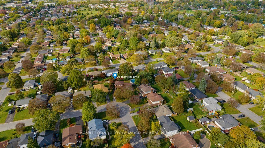 23 Thorncliffe Drive Property Photo 48
