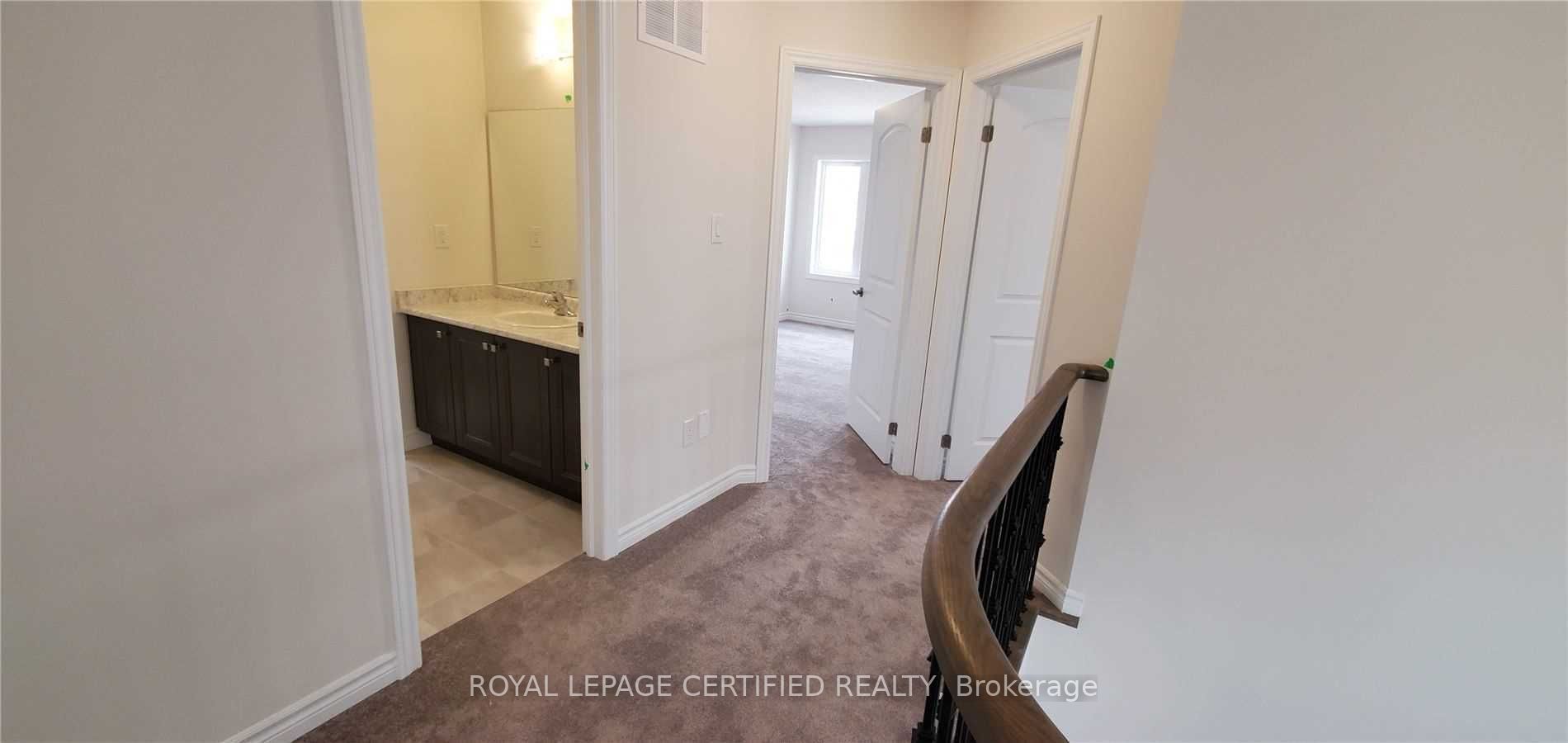 21 Munro Circle Property Photo 17