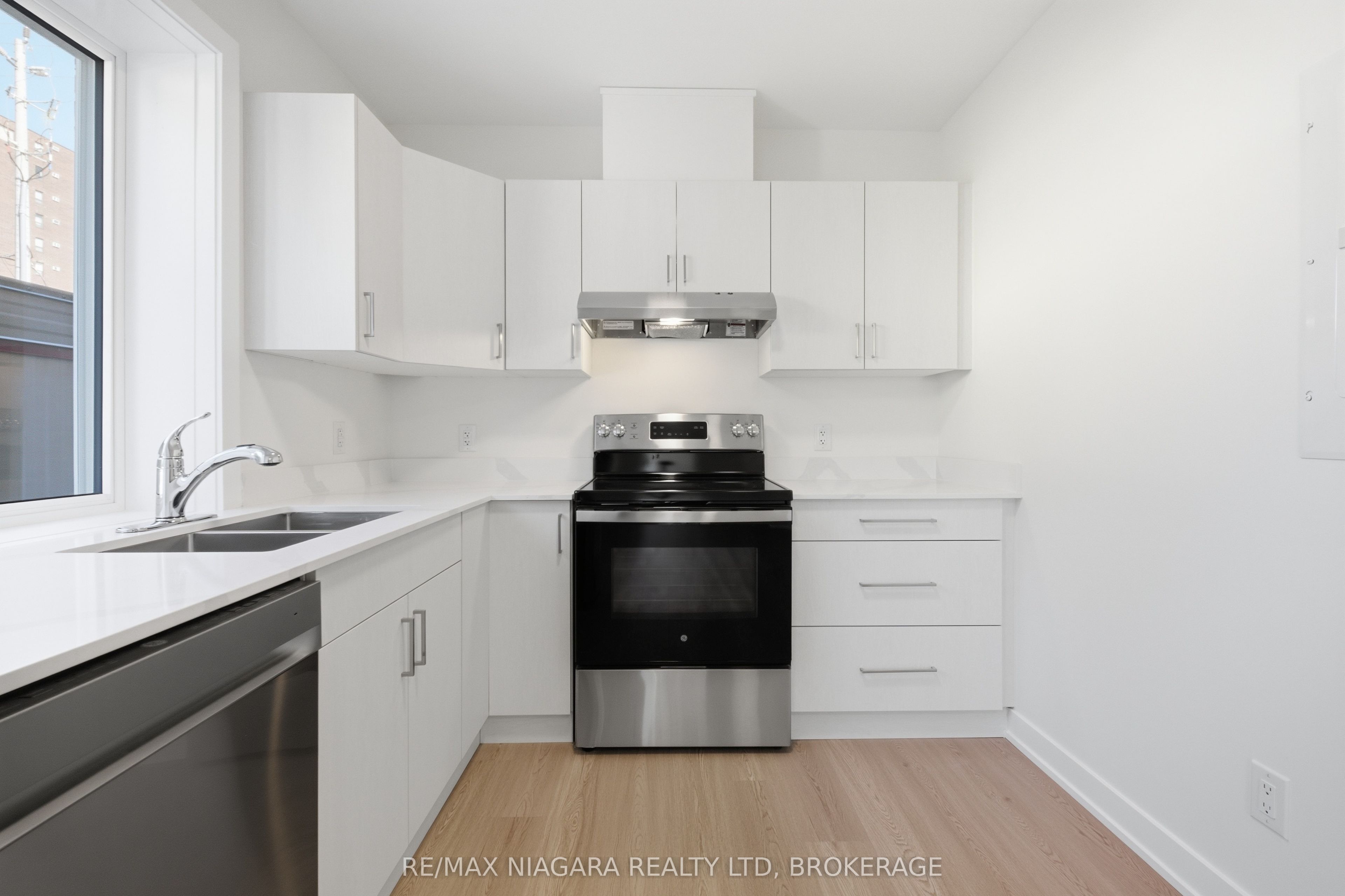 140 Church Street 104 Property Photo 2
