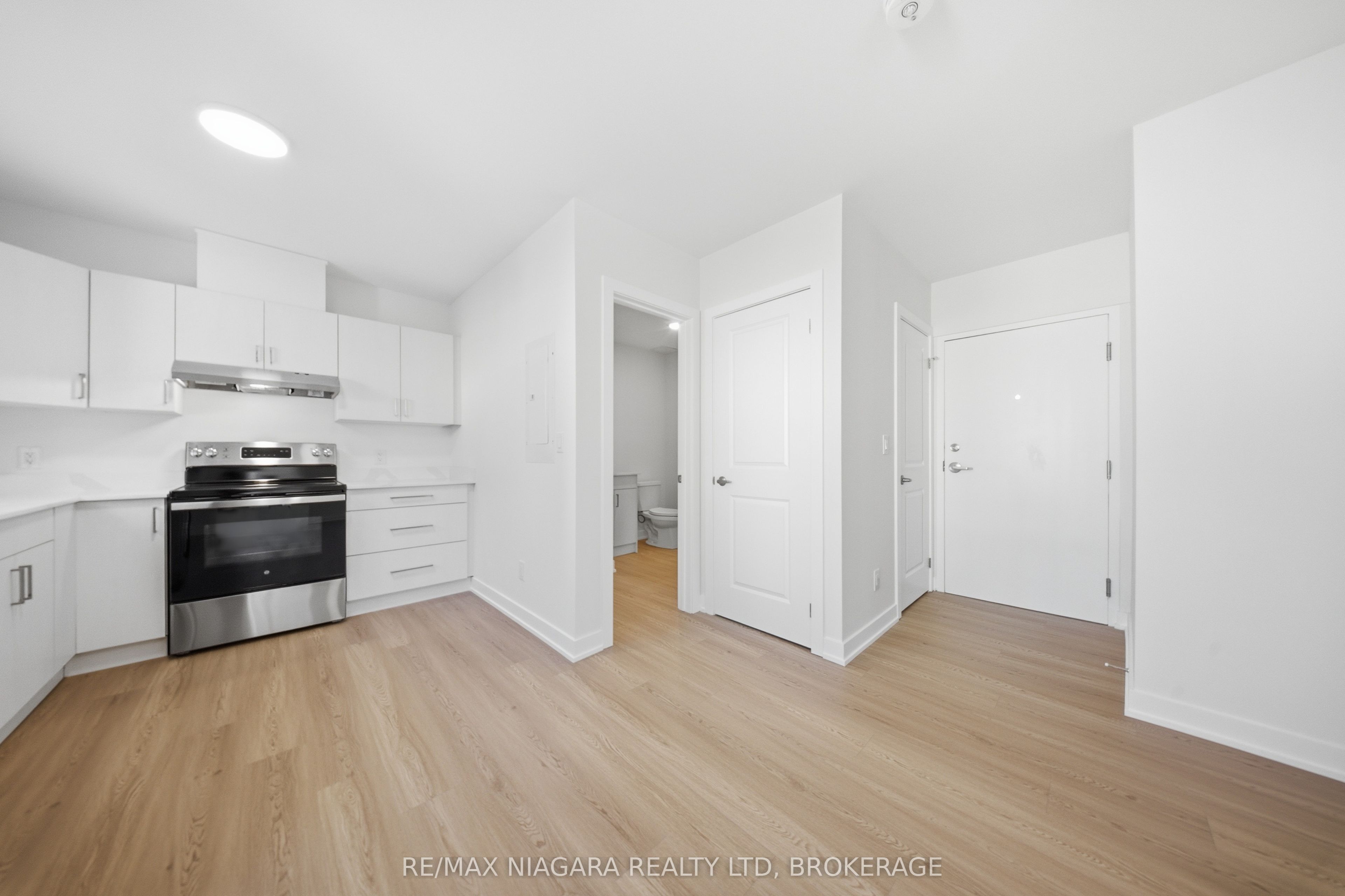 140 Church Street 104 Property Photo 8