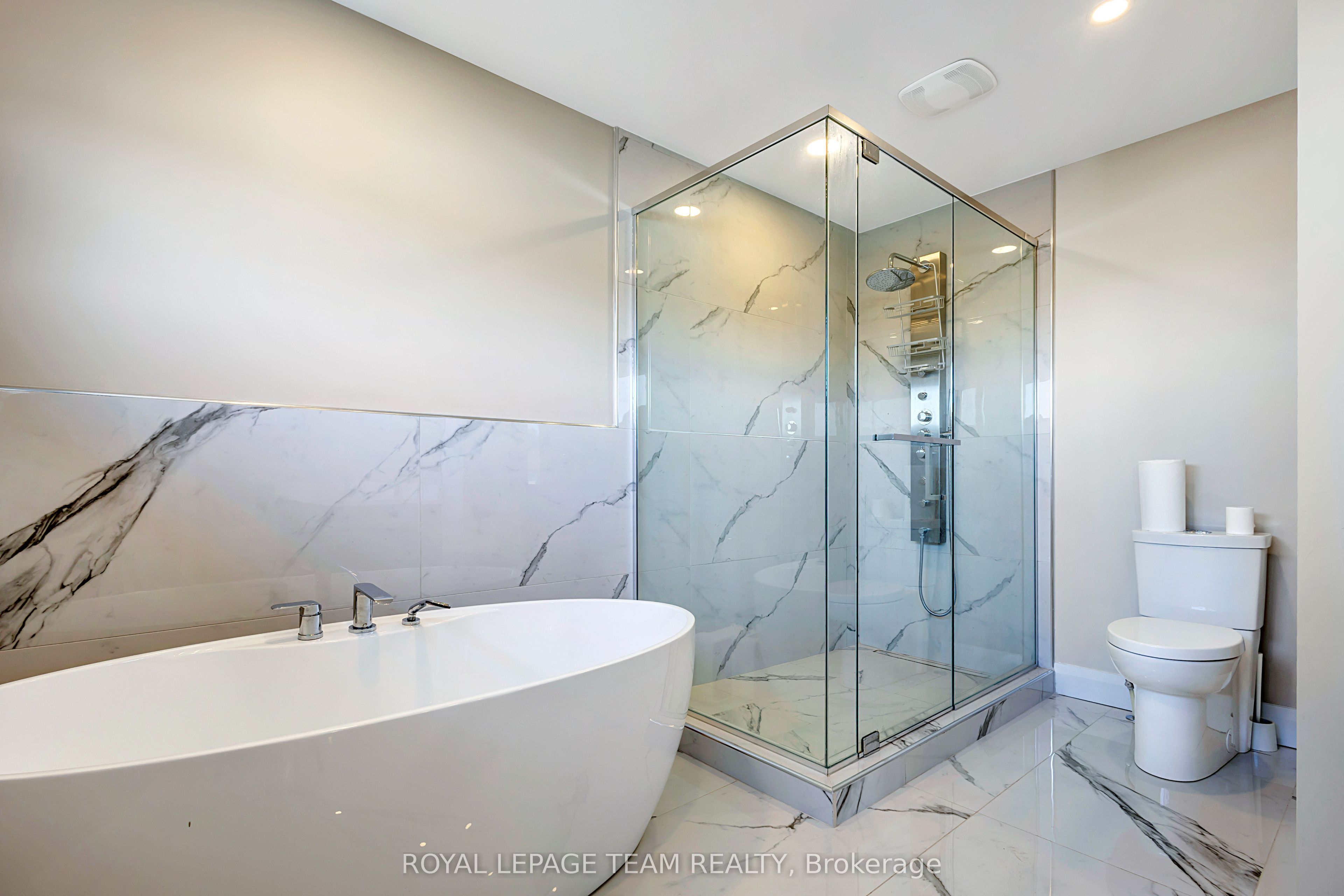 348 Abbeydale Circle Property Photo 18