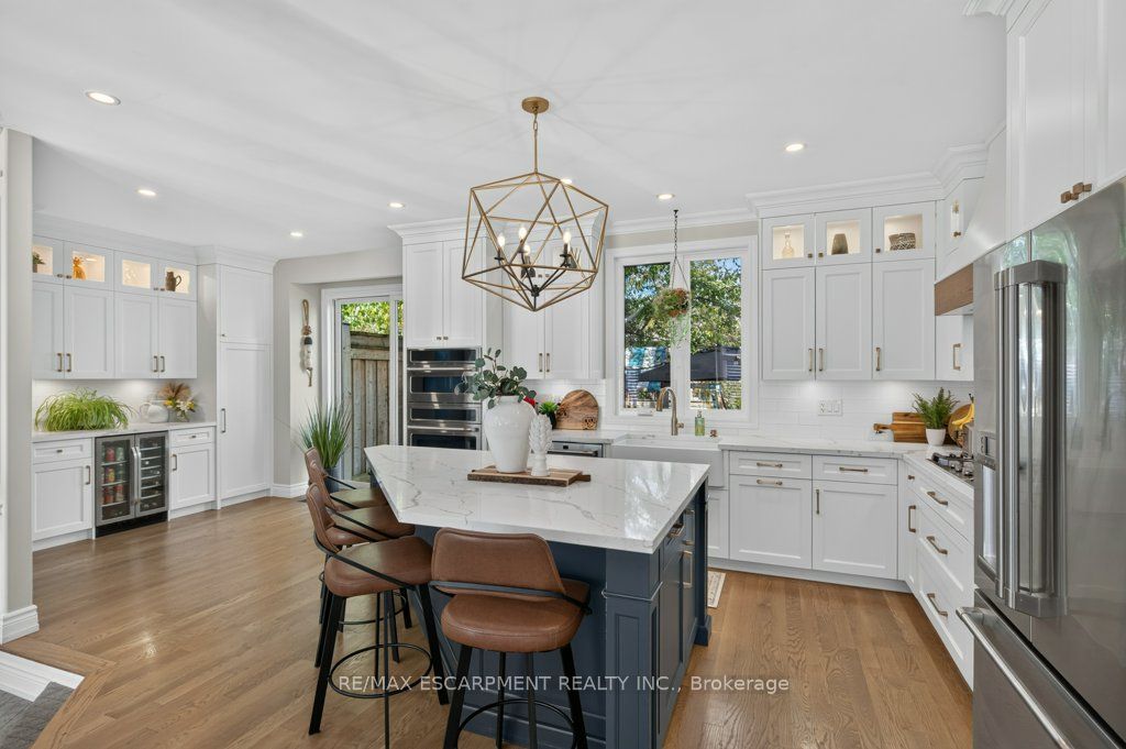 447 Golf Links Road Property Photo 10