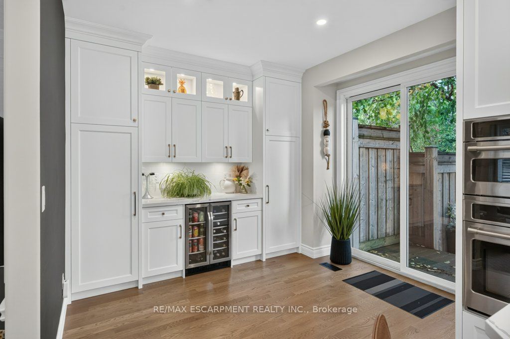 447 Golf Links Road Property Photo 13