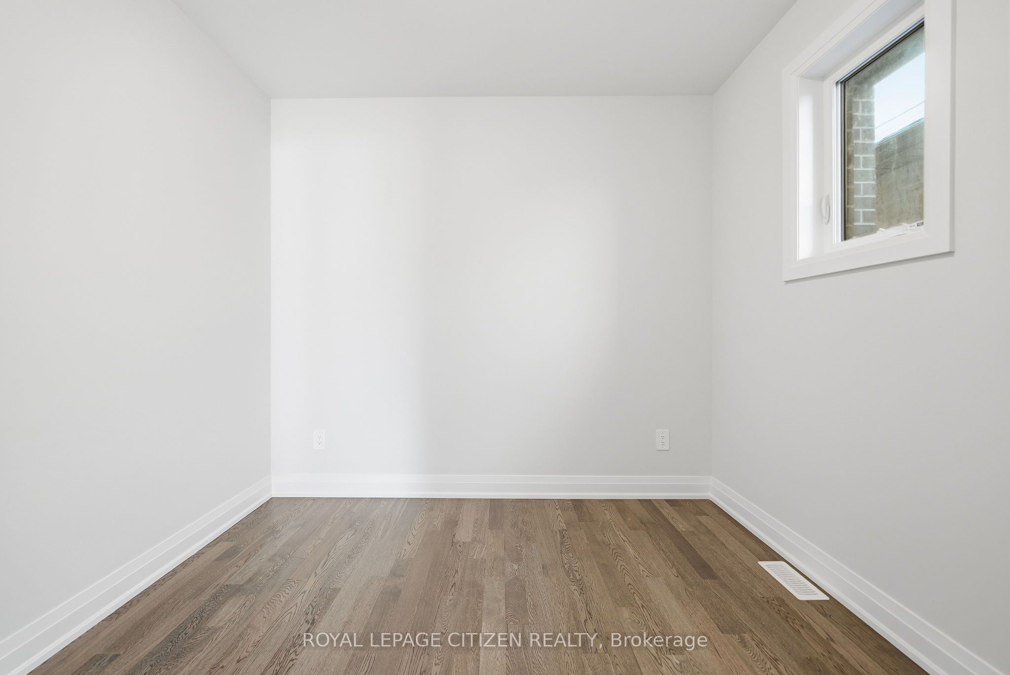 18 Mckay Avenue Property Photo 28