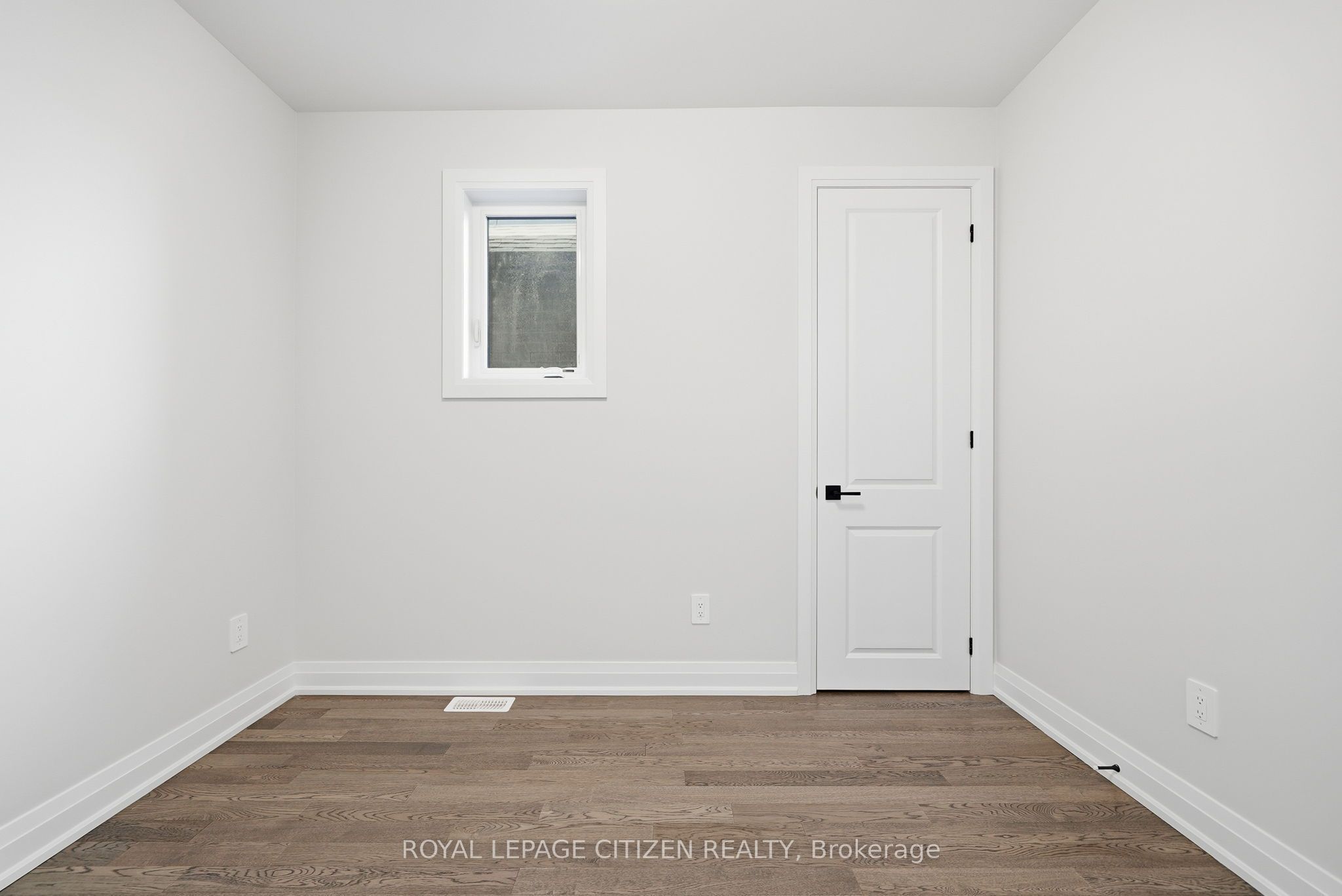 18 Mckay Avenue Property Photo 30