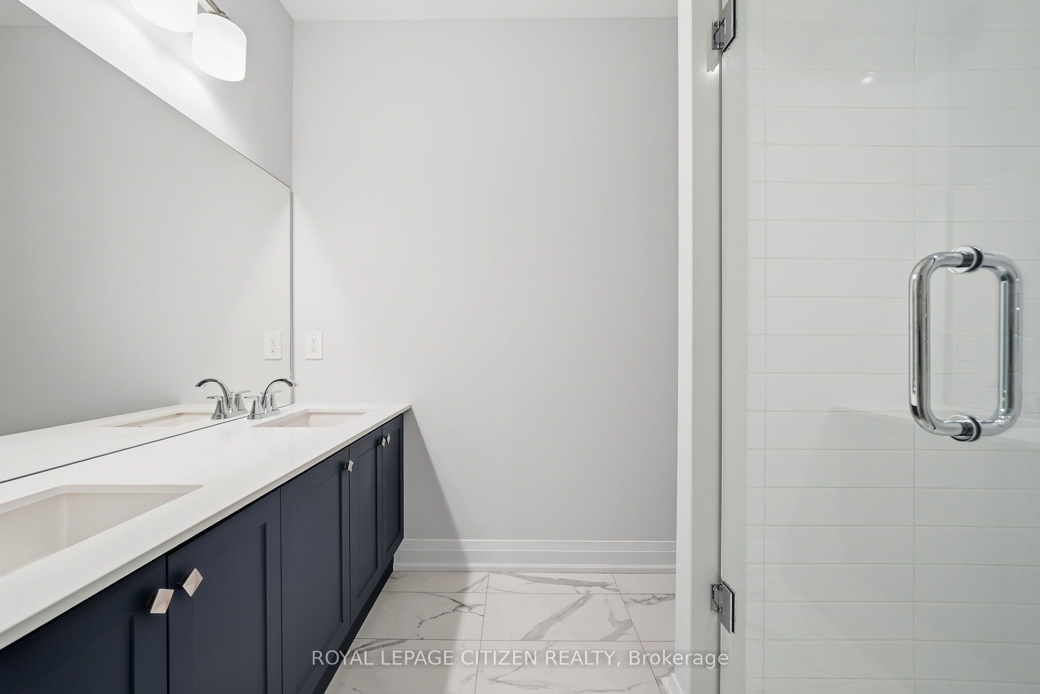 18 Mckay Avenue Property Photo 38