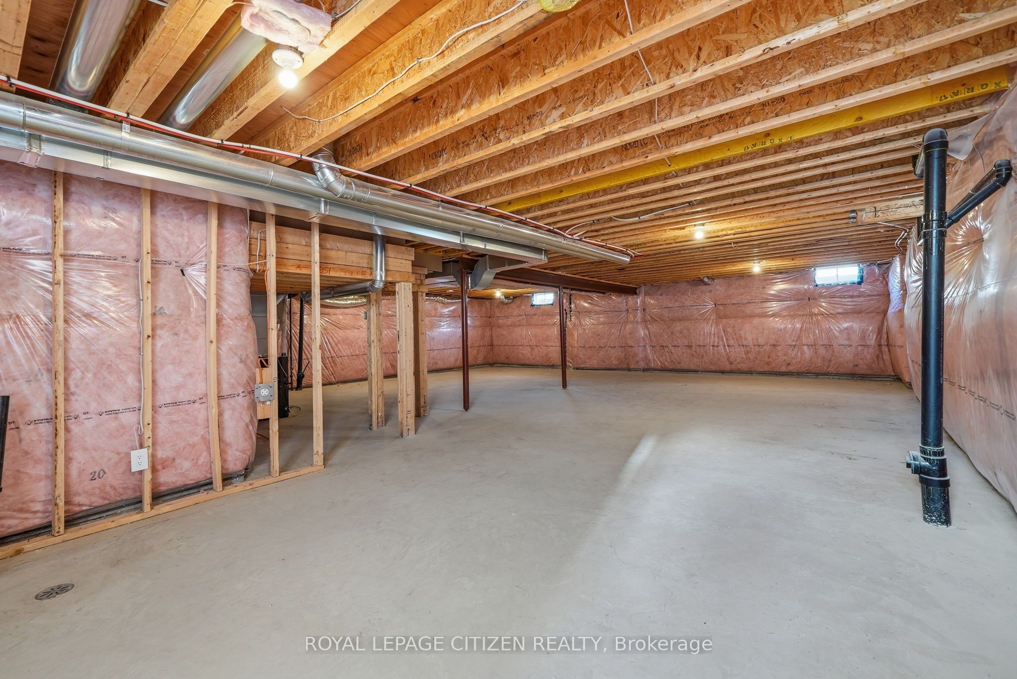 18 Mckay Avenue Property Photo 40