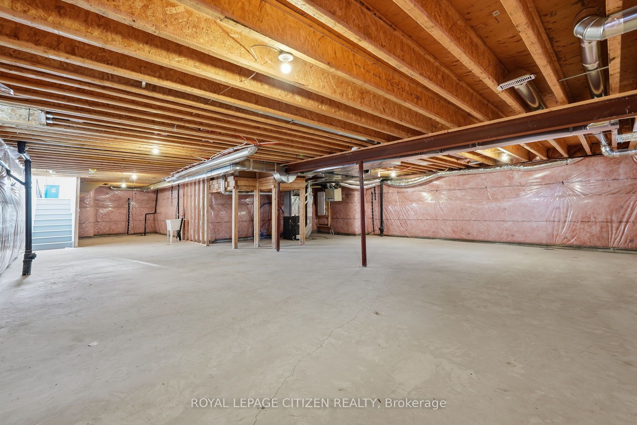 18 Mckay Avenue Property Photo 42
