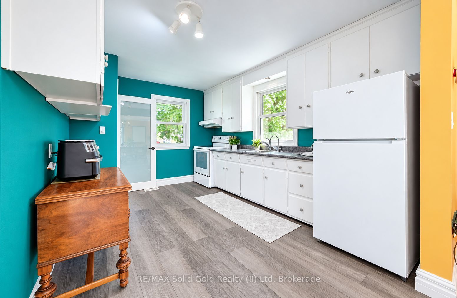 51 William Street Property Photo 17