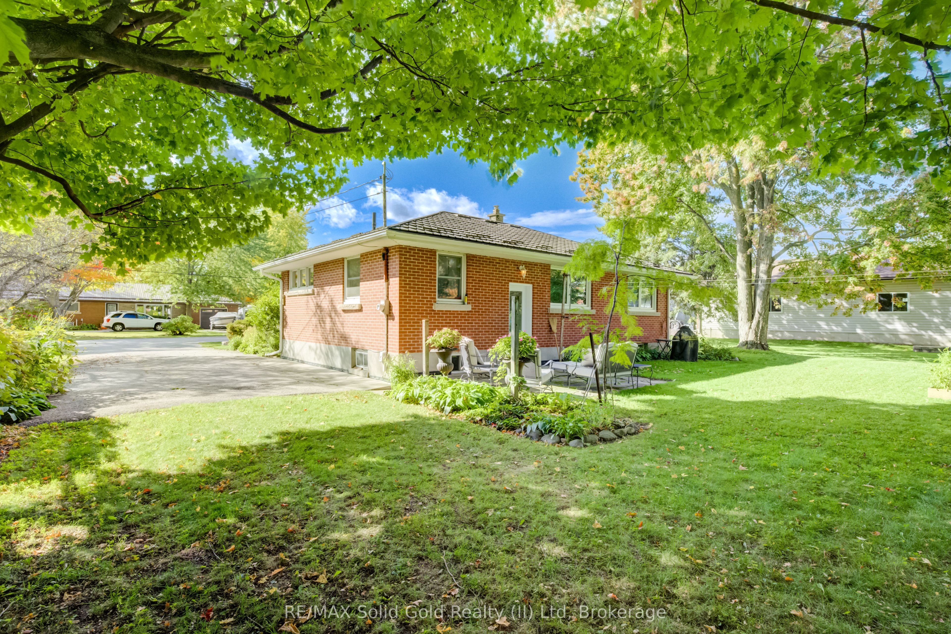 51 William Street Property Photo 32