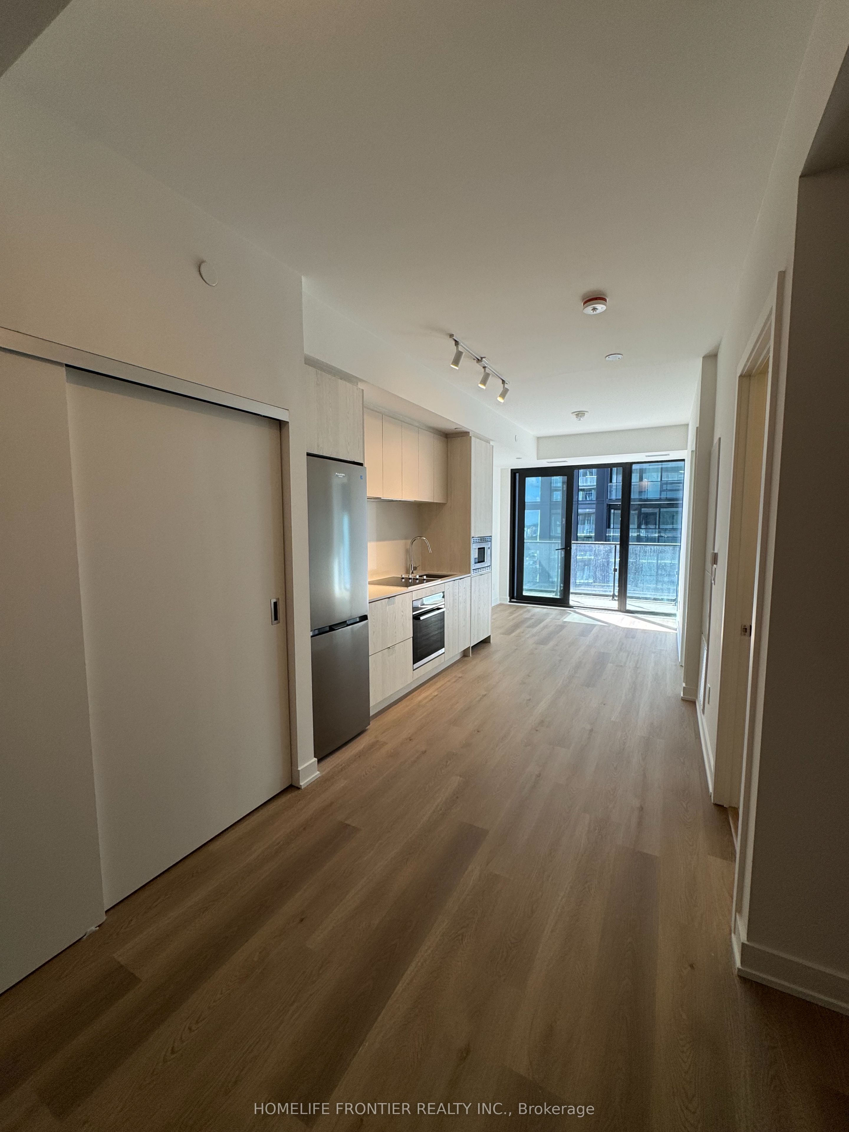 101 John Street 1615 Property Photo 1