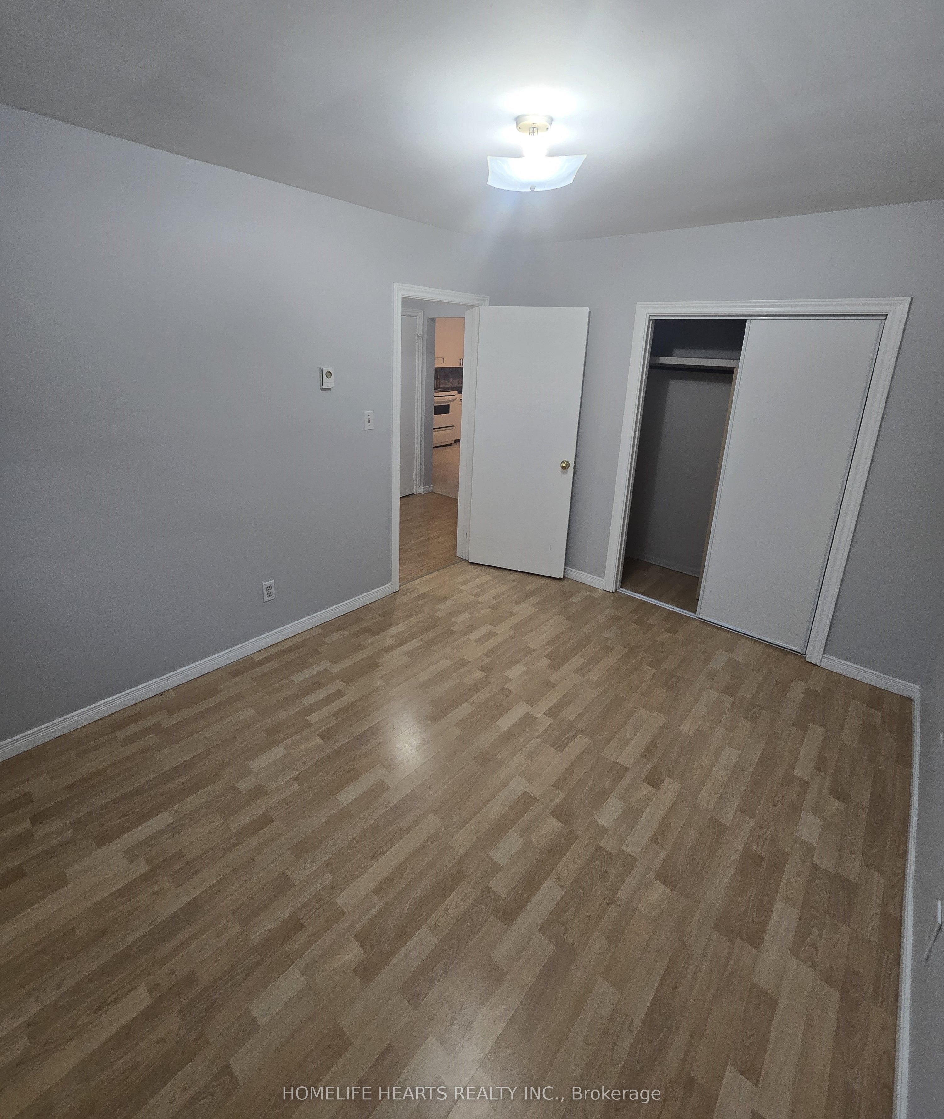 362 Grey Street 3 Property Photo 4
