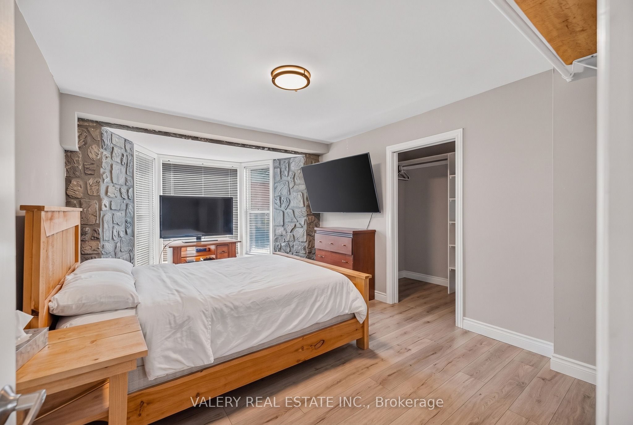 752 Sherring Street Property Photo 23