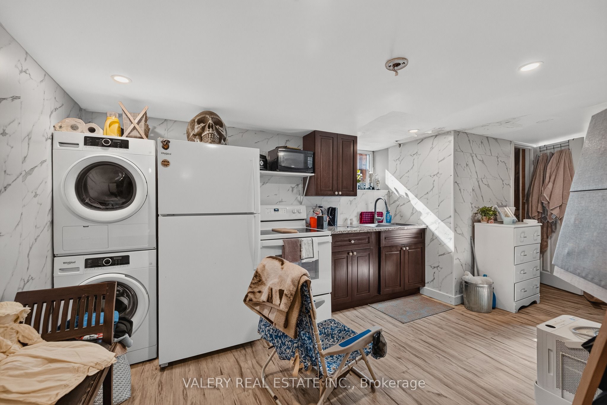 752 Sherring Street Property Photo 25