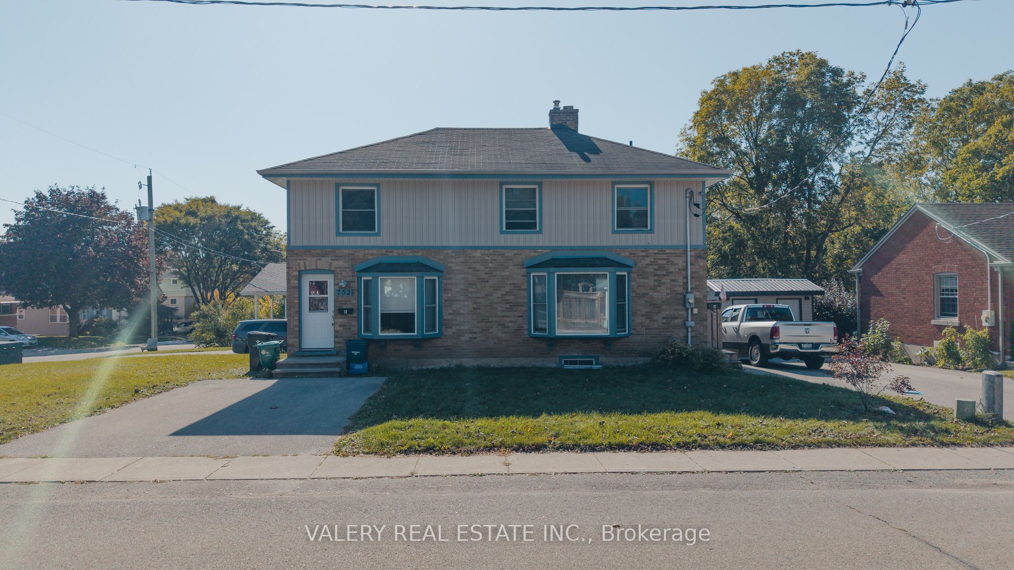752 Sherring Street Property Photo 28