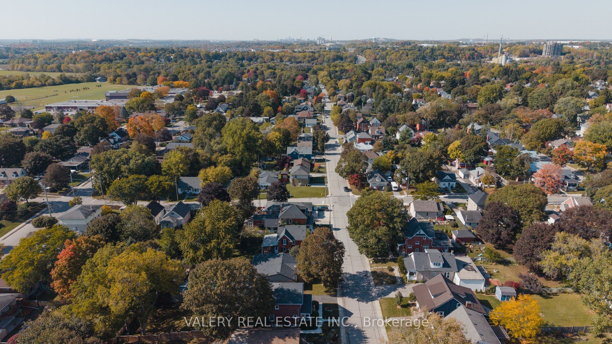 752 Sherring Street Property Photo 35
