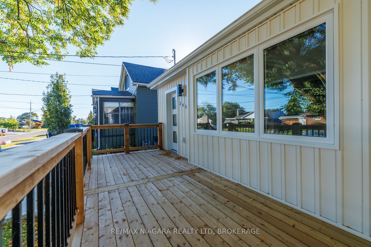 245 Bowen Road Property Photo 5