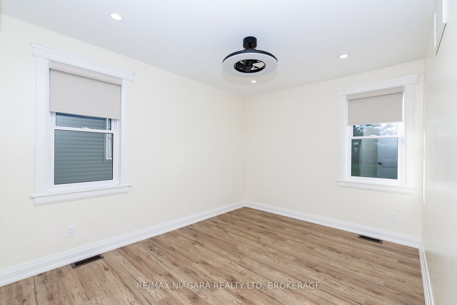 245 Bowen Road Property Photo 16