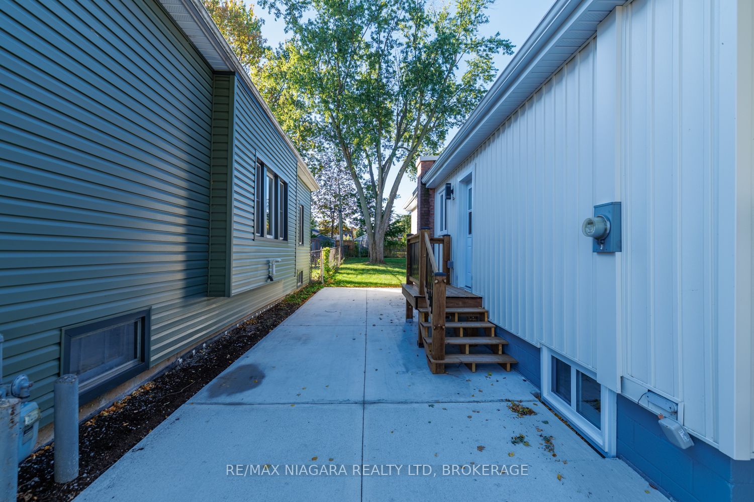 245 Bowen Road Property Photo 27