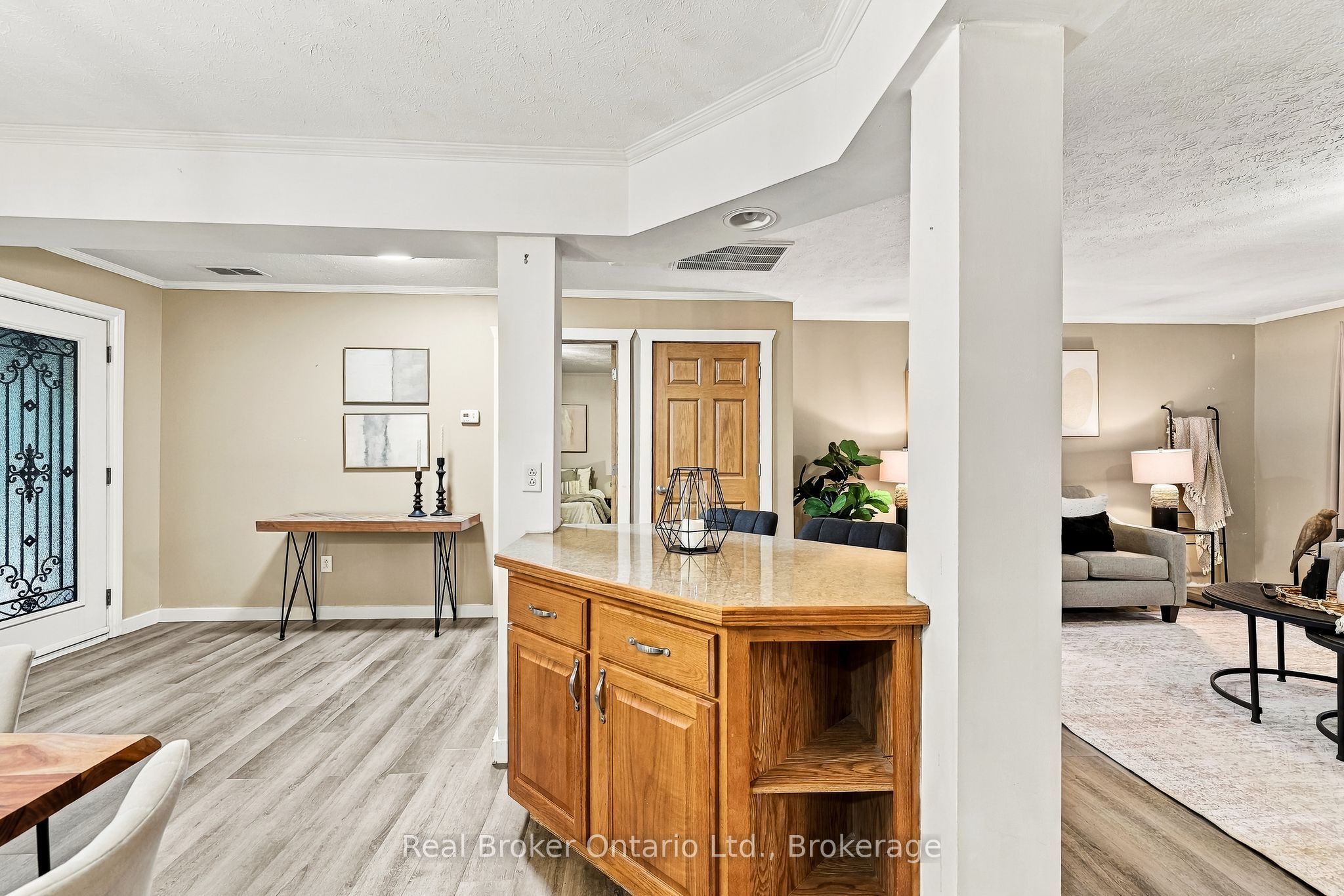 502 Pontypool Road Property Photo 13