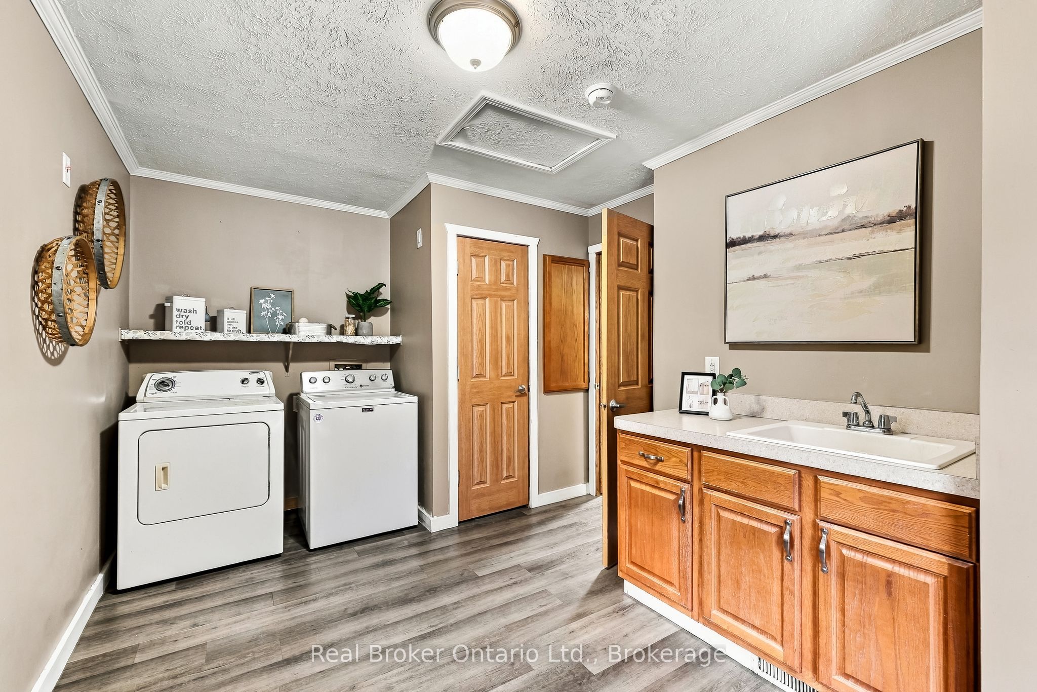 502 Pontypool Road Property Photo 30